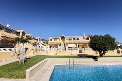 Apartment - Resale - Villamartin - Villamartín