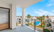 Apartment - Reventa -
            Orihuela Costa - HP-71478