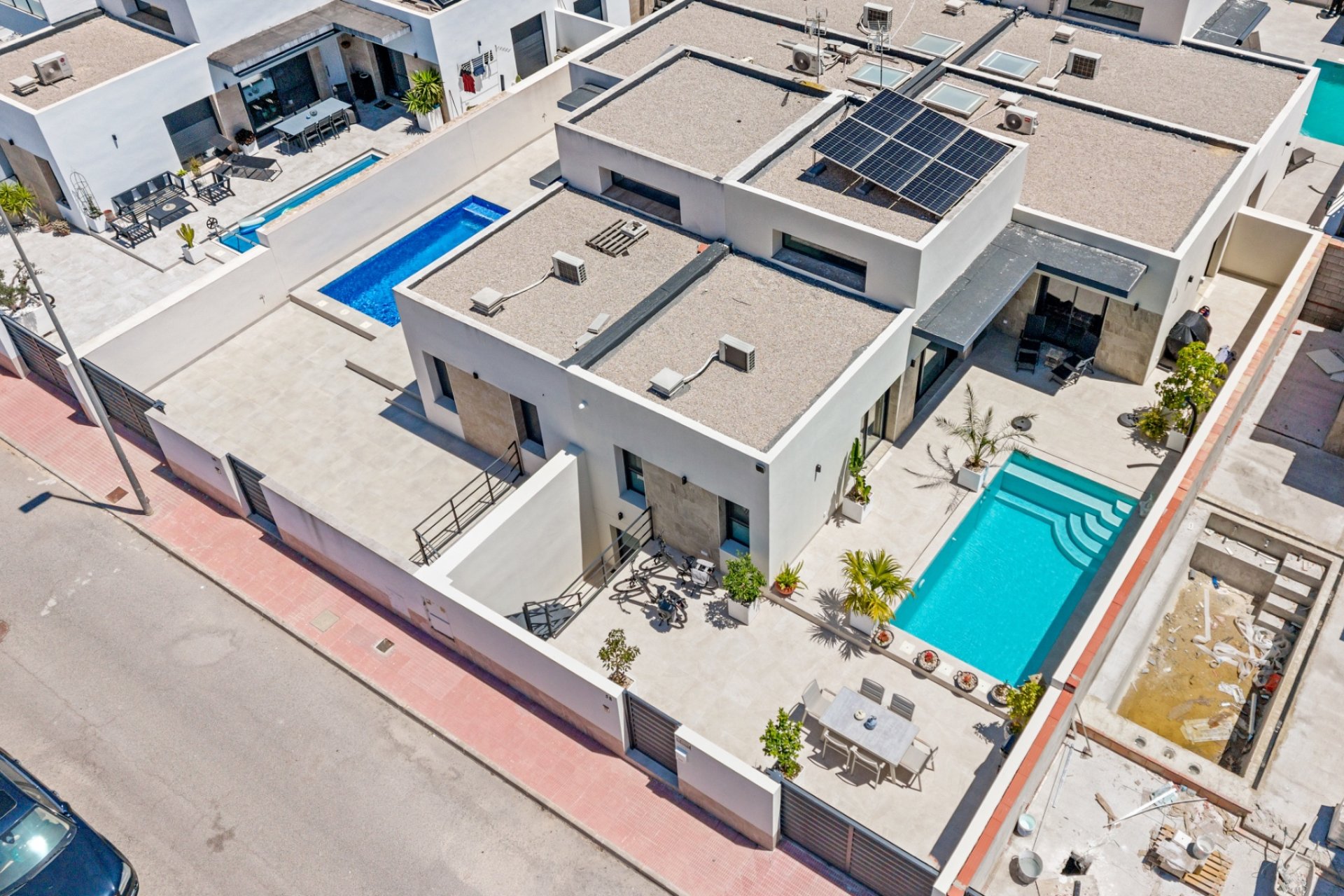 Återförsäljning - 6. Detached villa -
Daya Nueva - Costa Blanca South