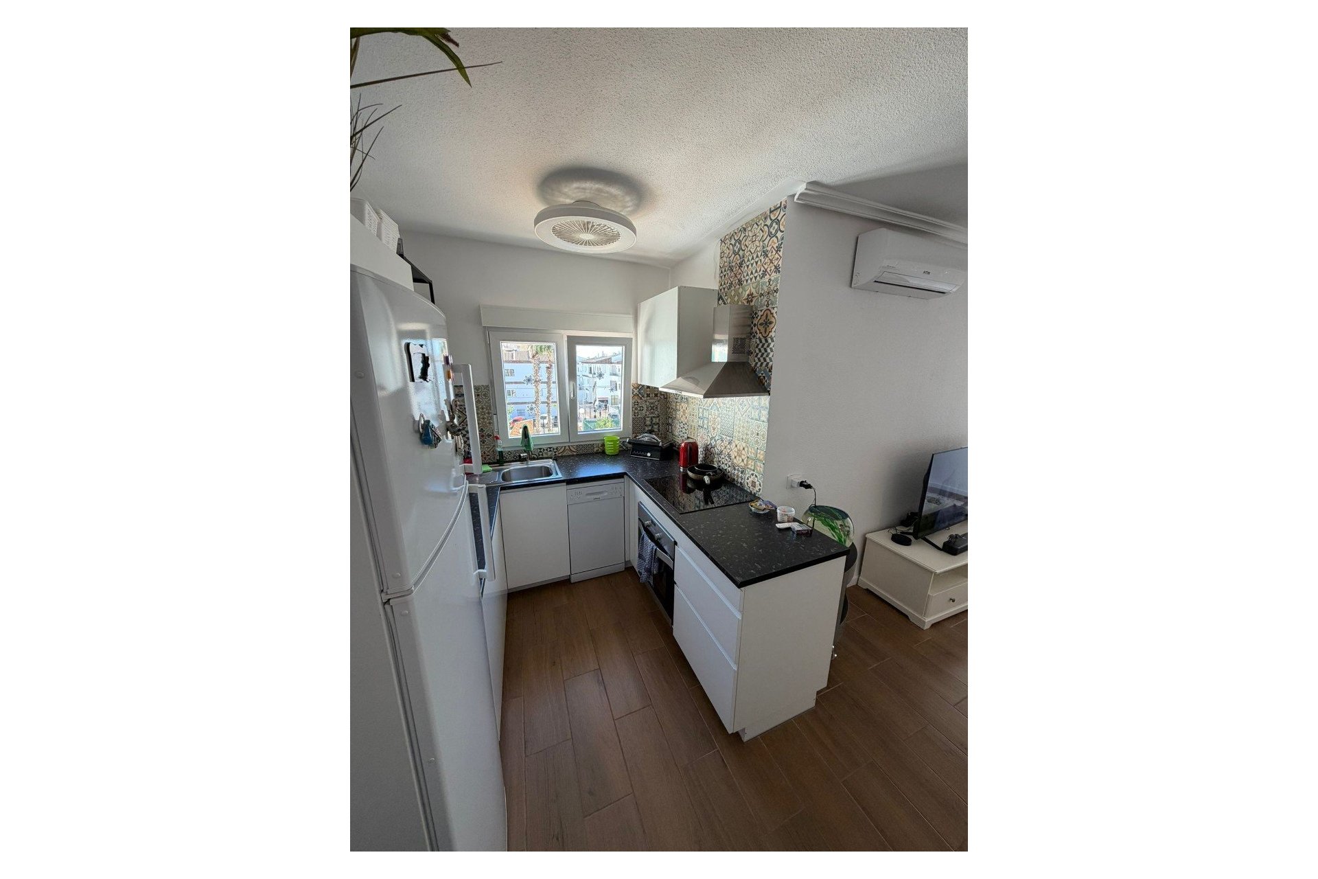 Återförsäljning - Apartament / Duplex -
Orihuela Costa - Punta Prima