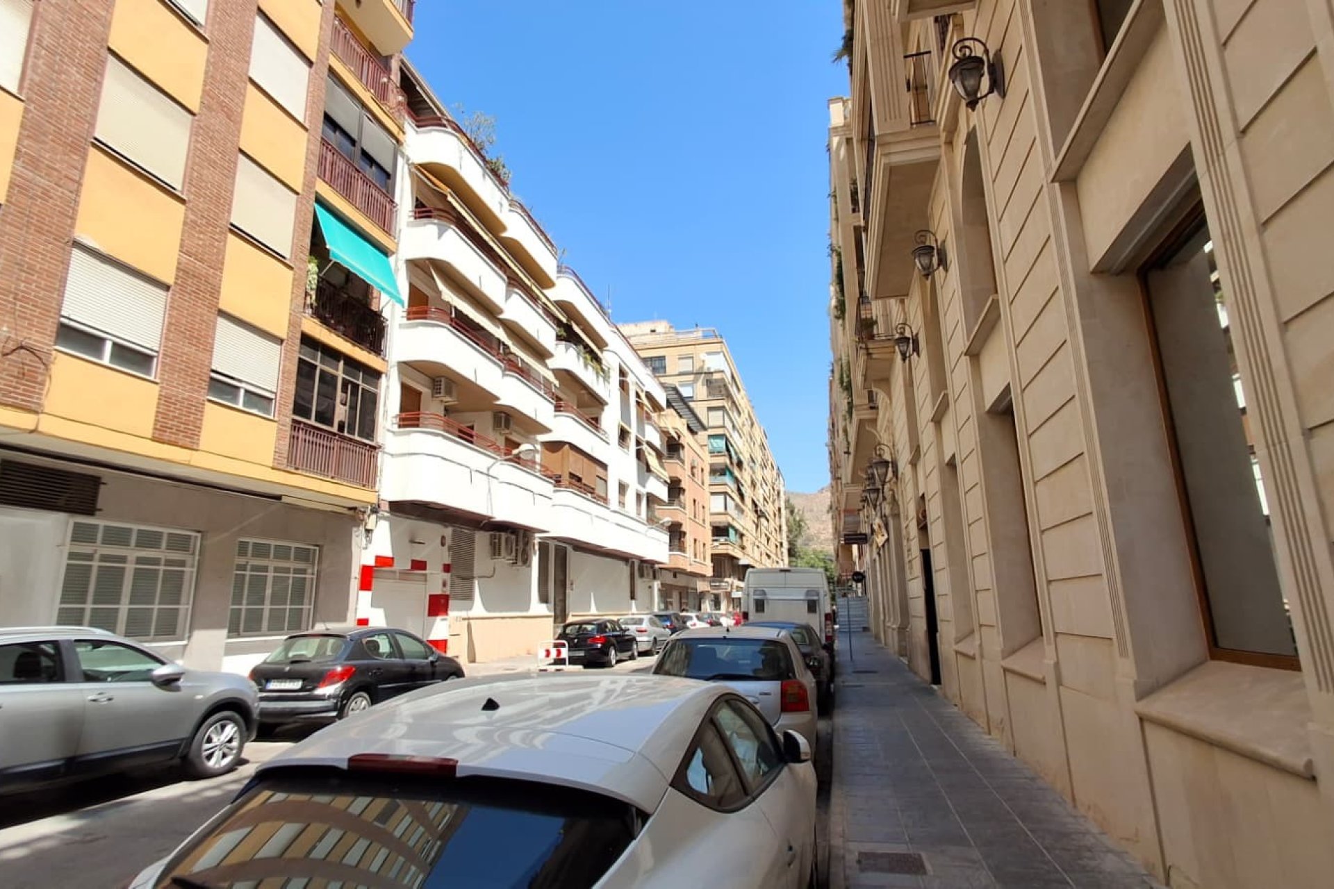Återförsäljning - Apartament / Duplex -
Orihuela - Zona Centro