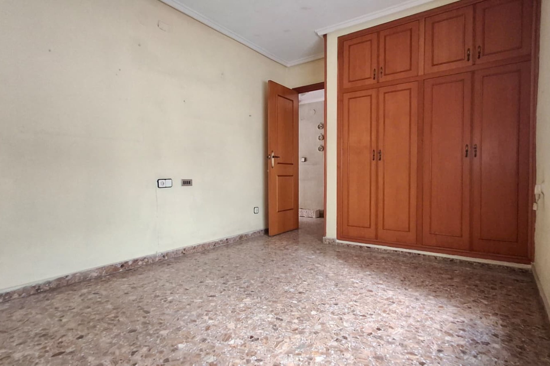 Återförsäljning - Apartament / Duplex -
Orihuela - Zona Centro