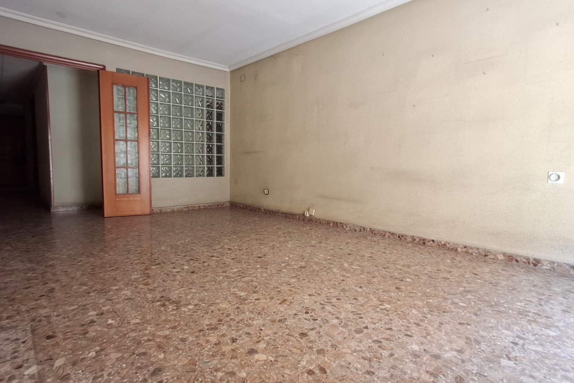 Återförsäljning - Apartament / Duplex -
Orihuela - Zona Centro