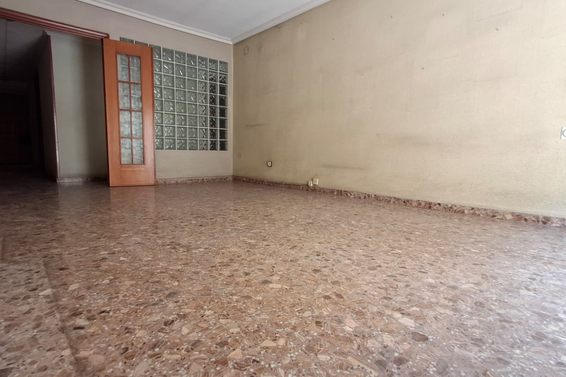 Återförsäljning - Apartament / Duplex -
Orihuela - Zona Centro