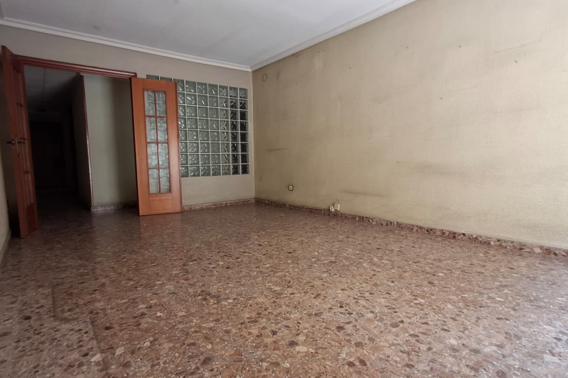 Återförsäljning - Apartament / Duplex -
Orihuela - Zona Centro