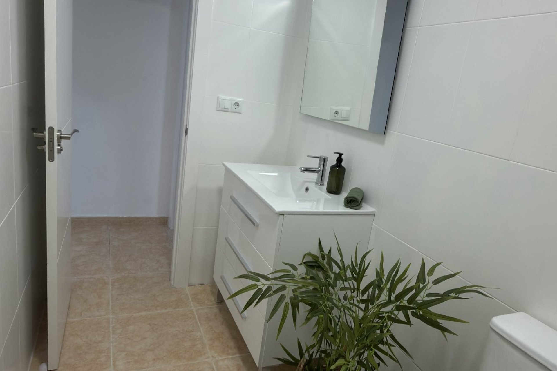 Återförsäljning - Apartament / Duplex -
Torrevieja - Curva del Palangre