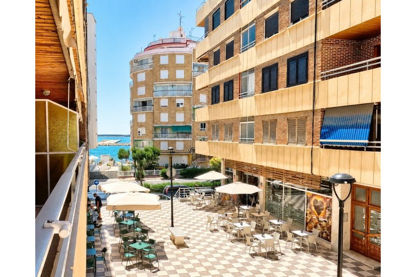 Återförsäljning - Apartament / Duplex -
Torrevieja - Playa Acequion