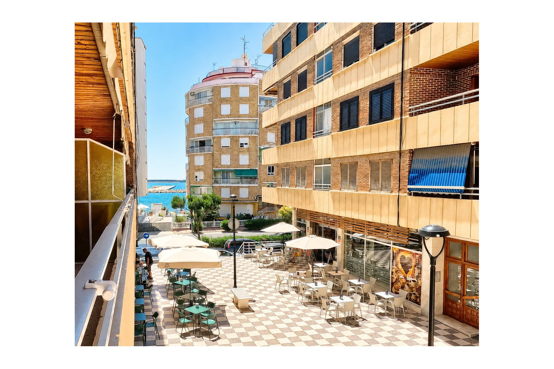 Återförsäljning - Apartament / Duplex -
Torrevieja - Playa Acequion