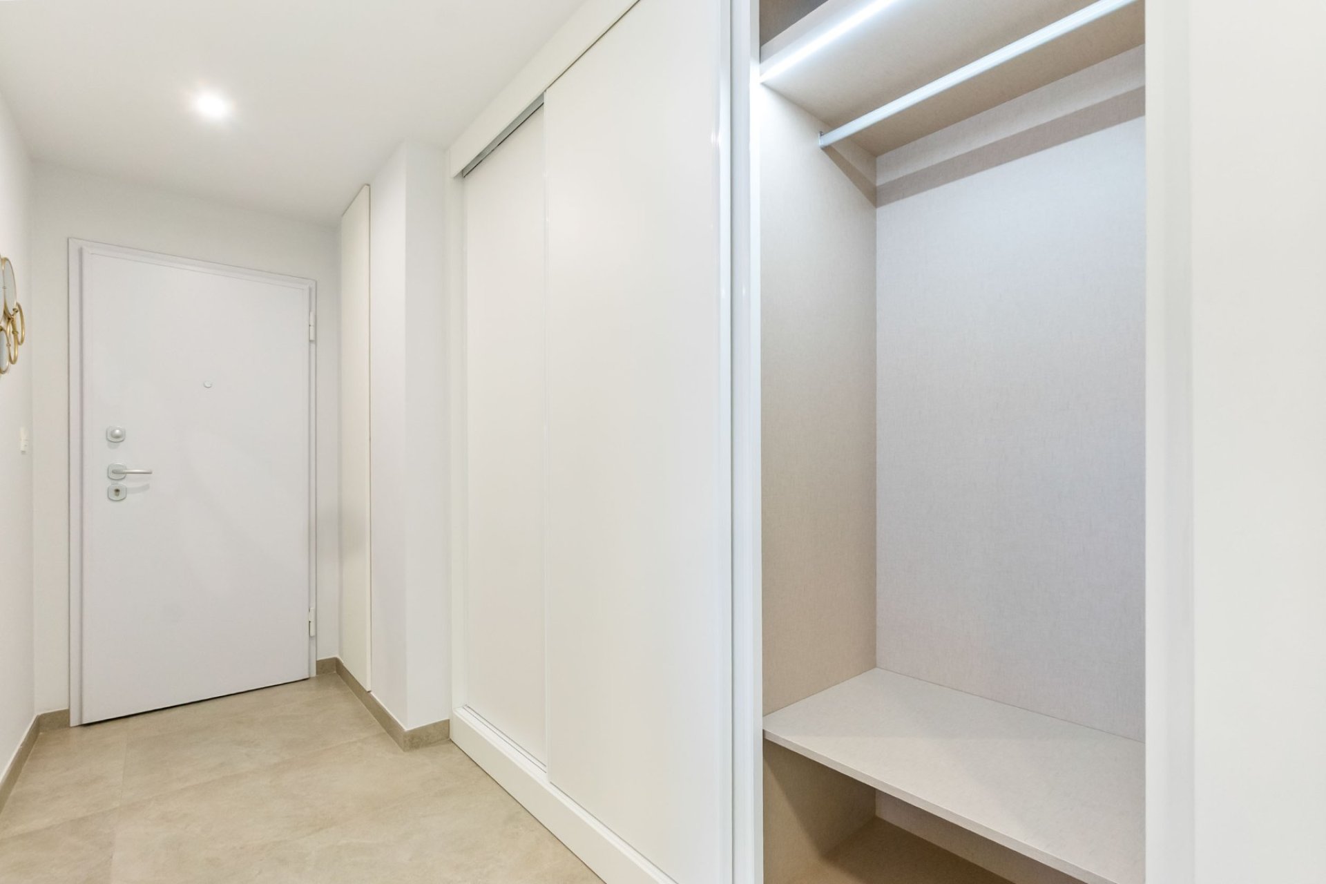 Återförsäljning - Apartament / Duplex -
Torrevieja - Playa de El Cura
