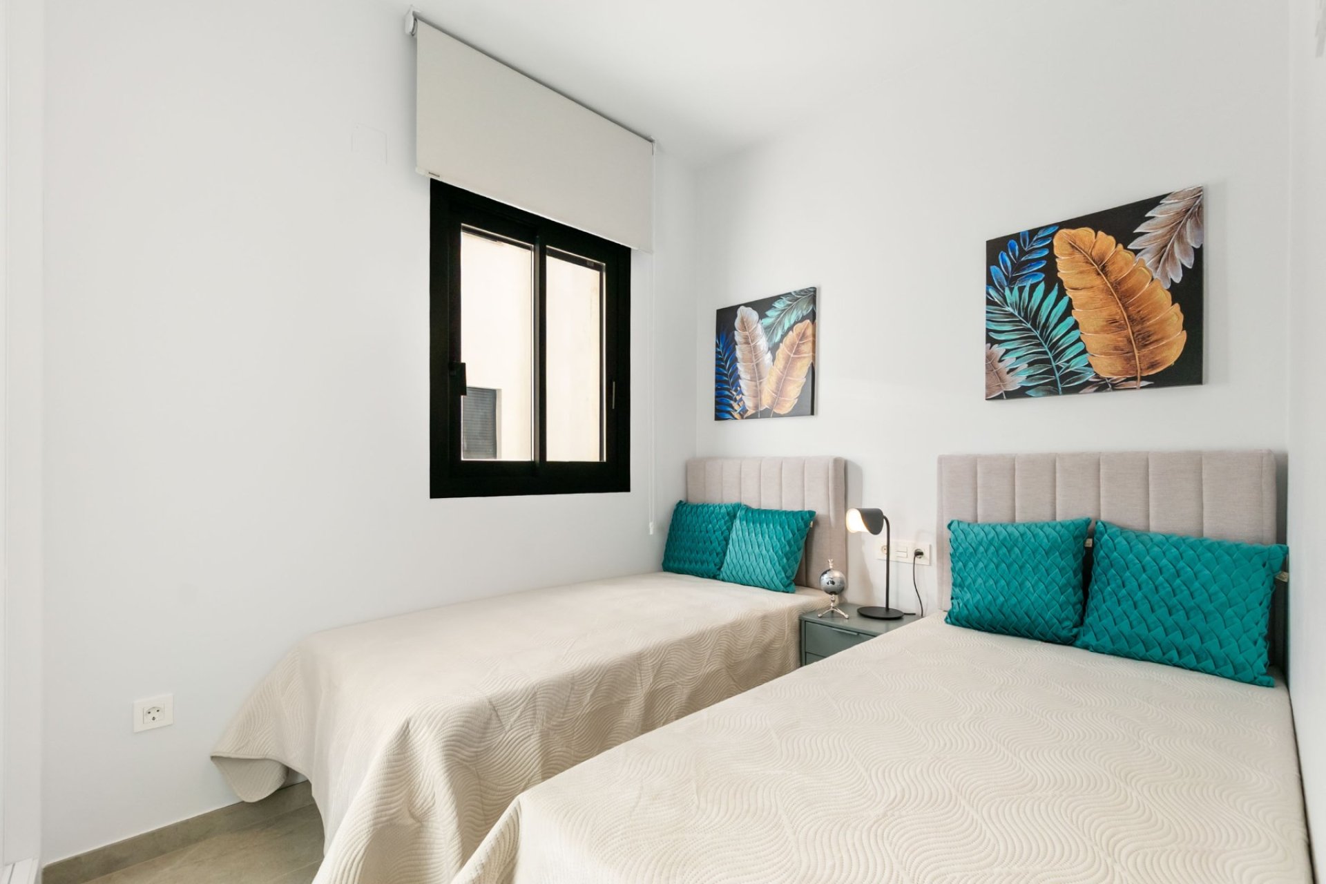 Återförsäljning - Apartament / Duplex -
Torrevieja - Playa de El Cura