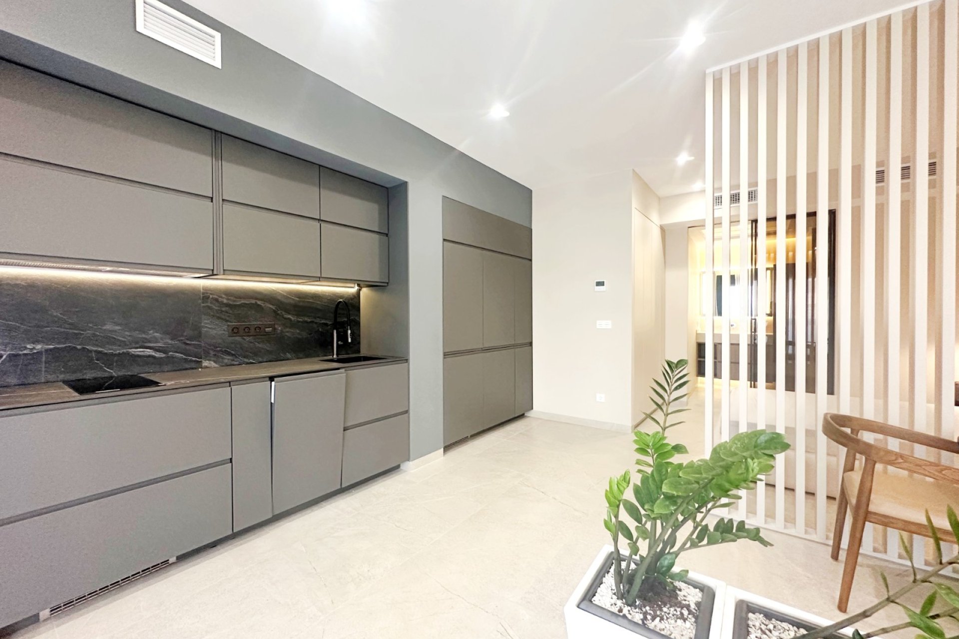 Återförsäljning - Apartament / Duplex -
Torrevieja