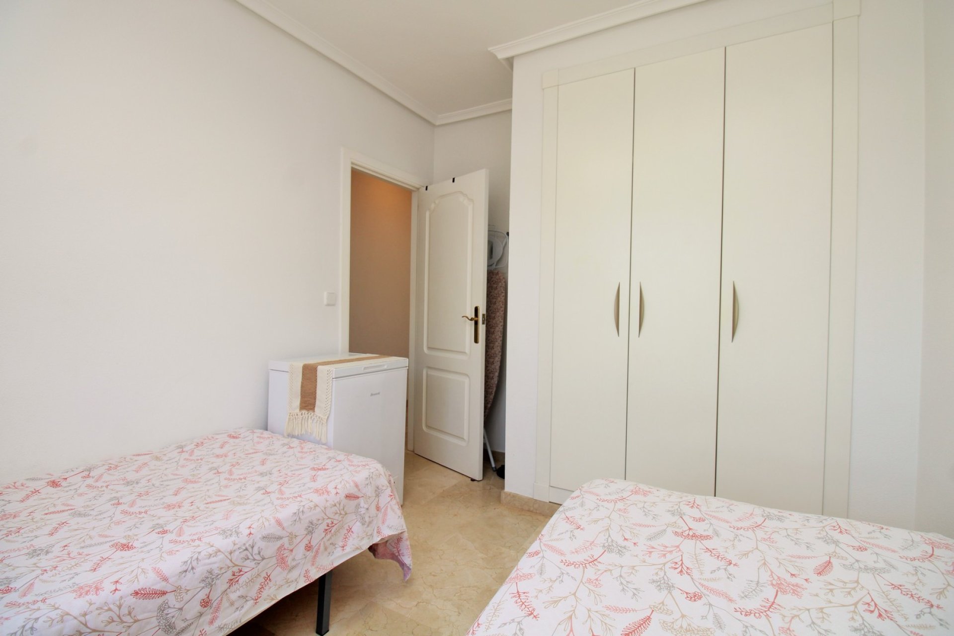 Återförsäljning - Apartament -
Villamartin - Villamartín