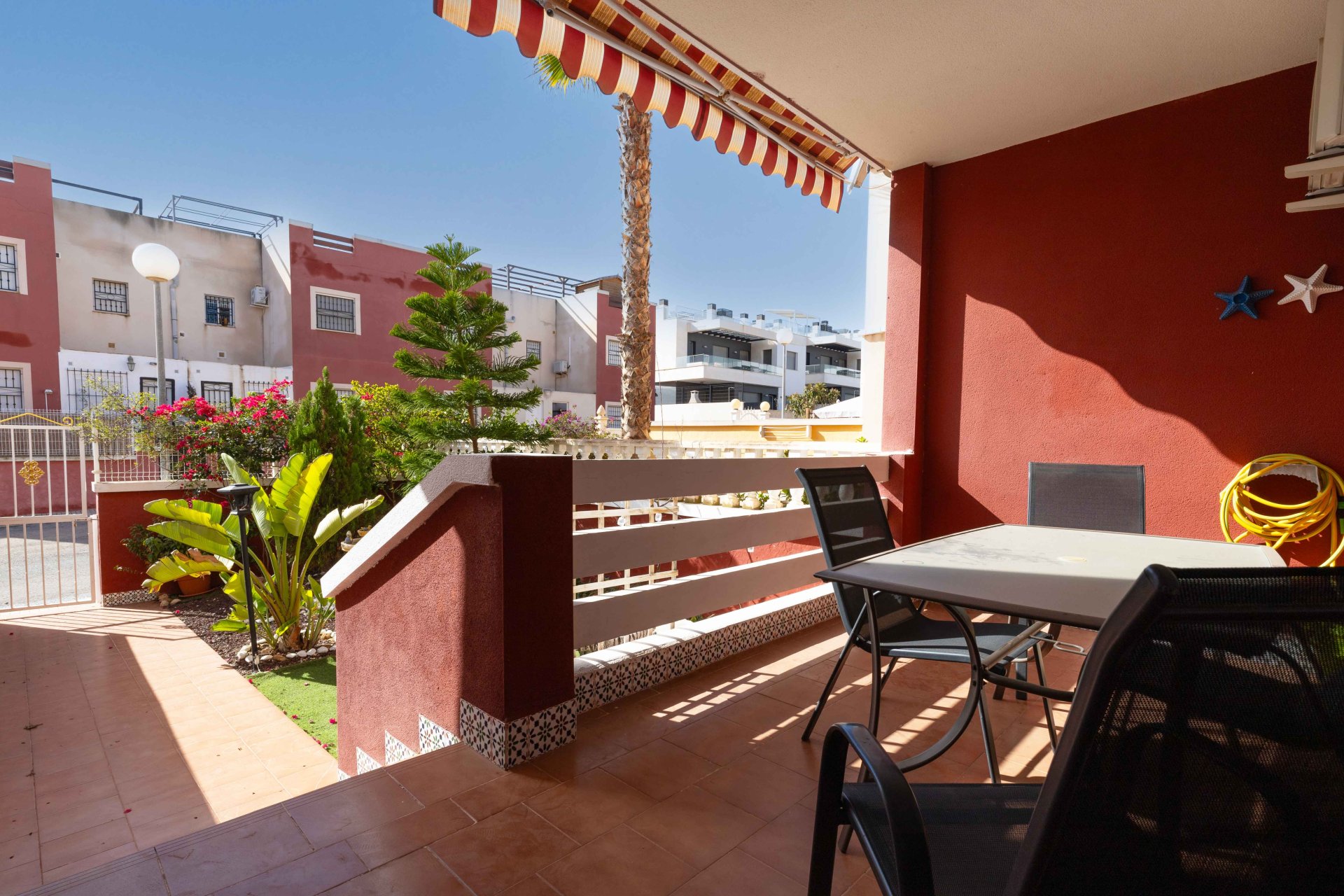 Återförsäljning - Apartamento -
Orihuela Costa - Los Almendros