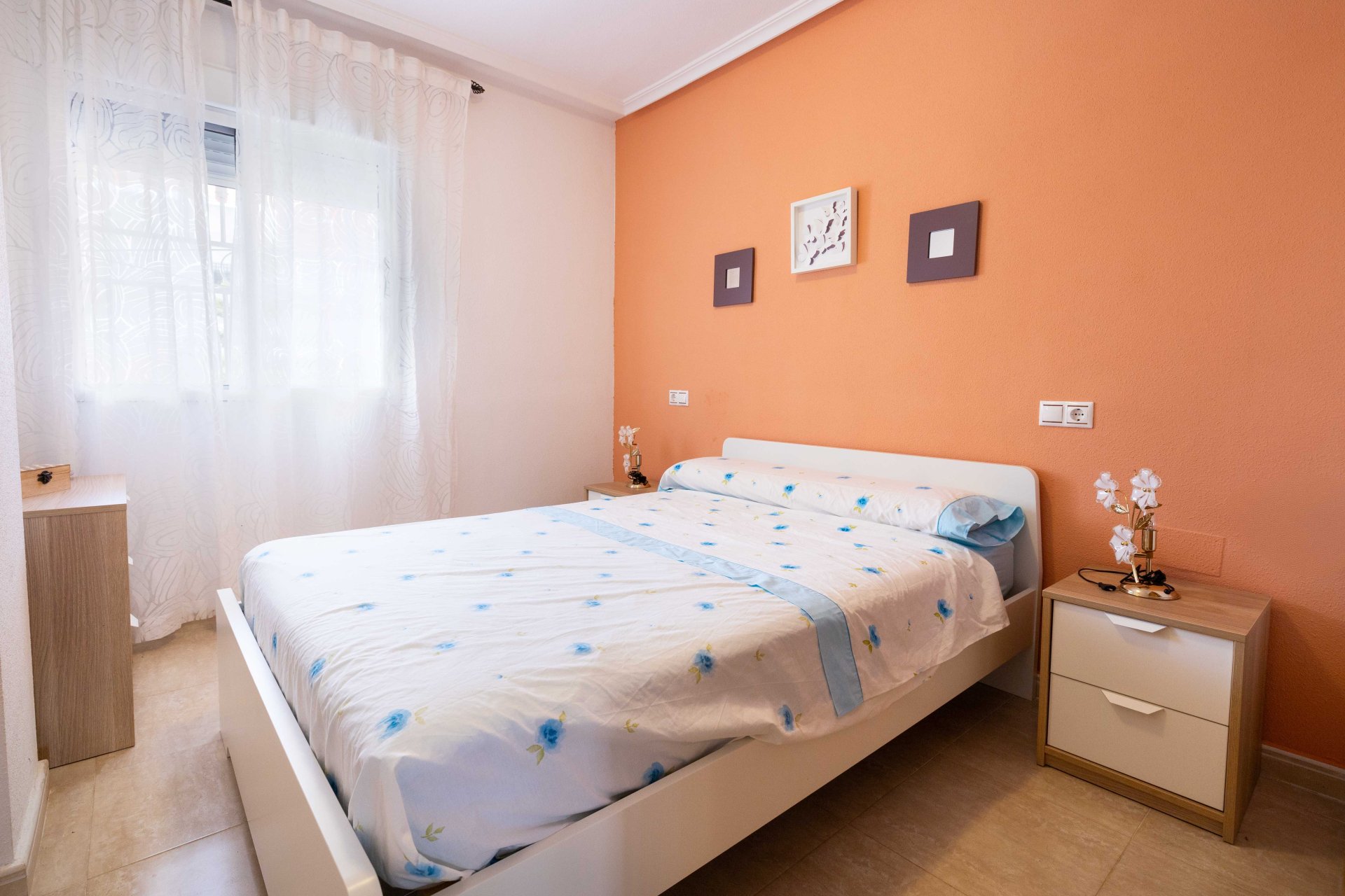 Återförsäljning - Apartamento -
Orihuela Costa - Los Almendros