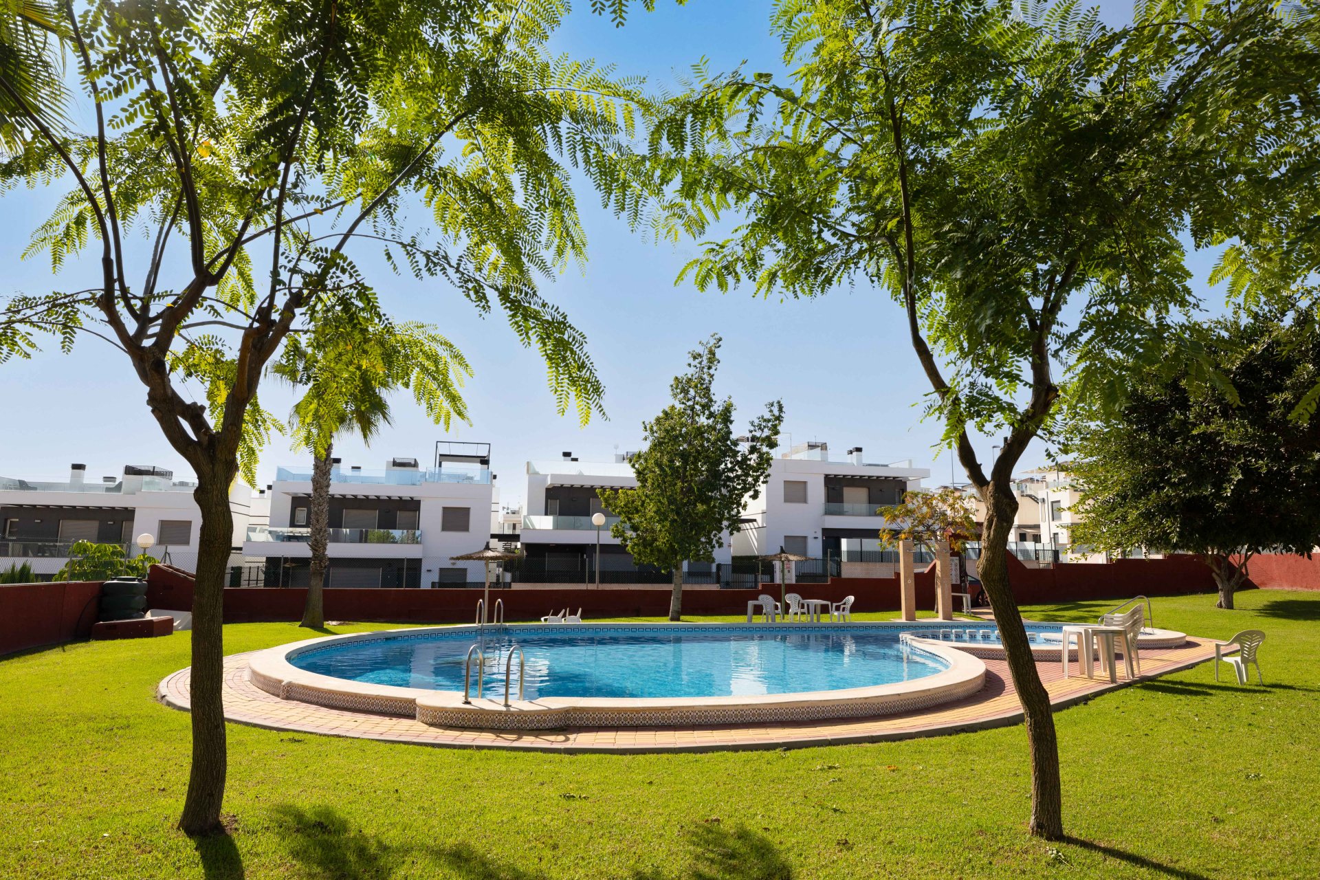 Återförsäljning - Apartamento -
Orihuela Costa - Los Almendros