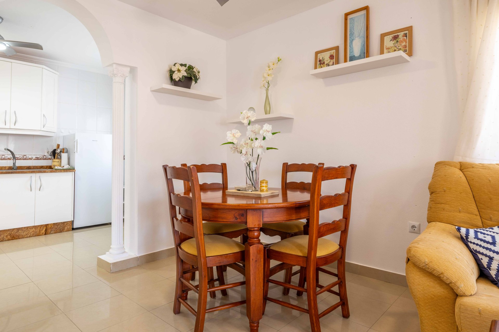 Återförsäljning - Apartamento -
Orihuela Costa - Villamartín