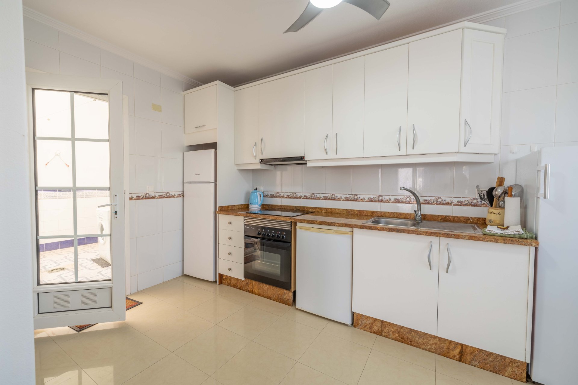 Återförsäljning - Apartamento -
Orihuela Costa - Villamartín