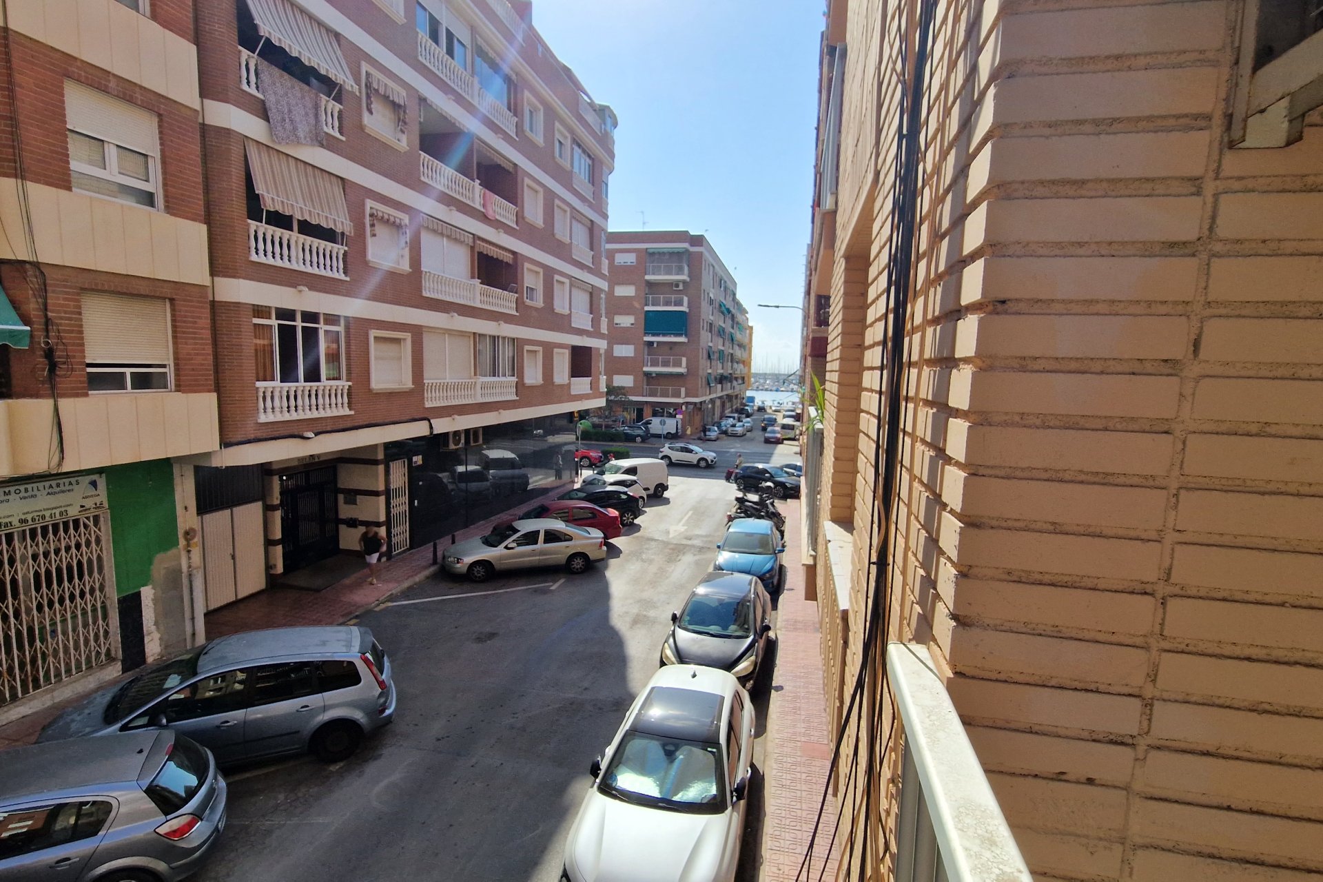 Återförsäljning - Apartamento -
Torrevieja - Acequion