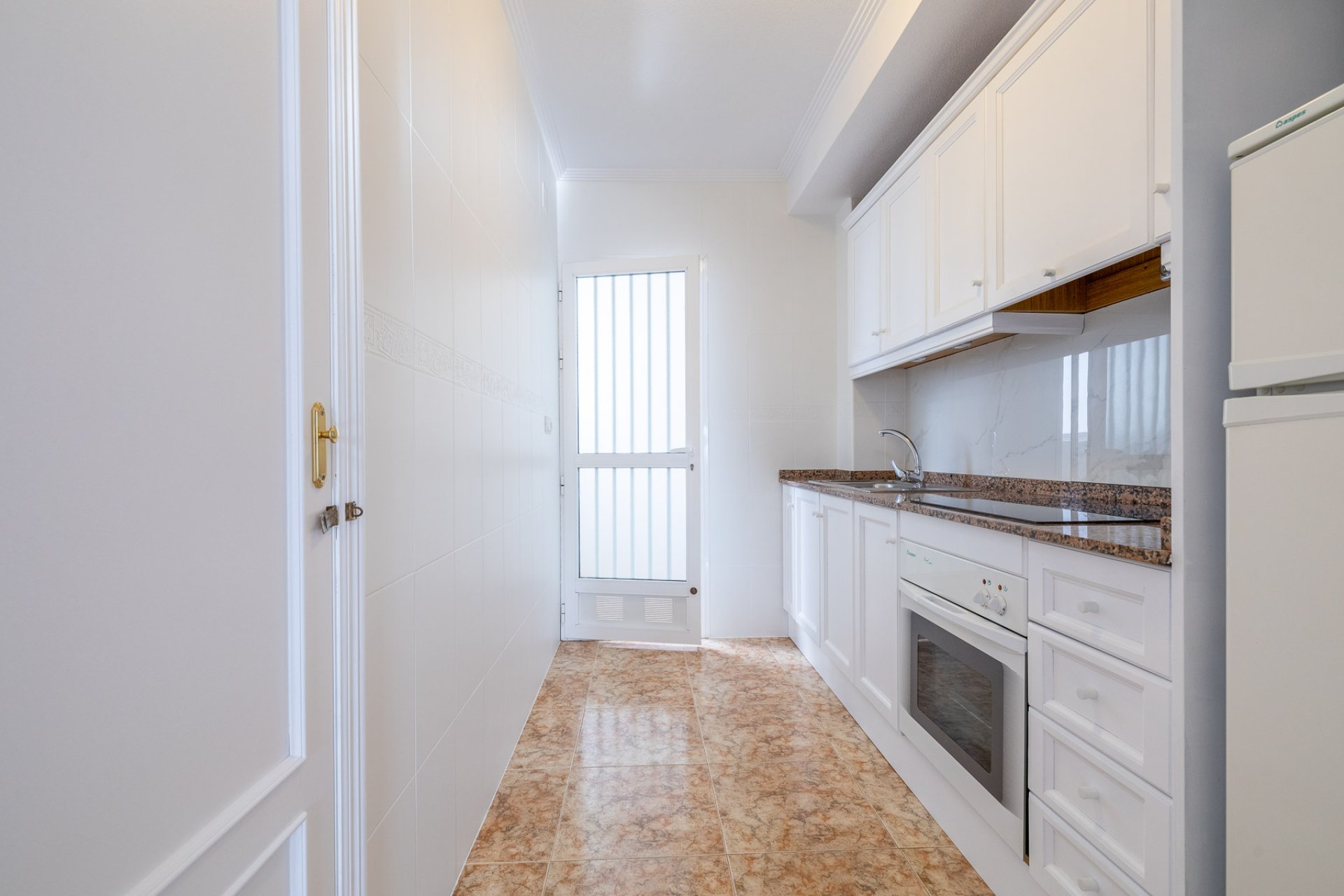 Återförsäljning - Apartamento -
Torrevieja - Los Altos