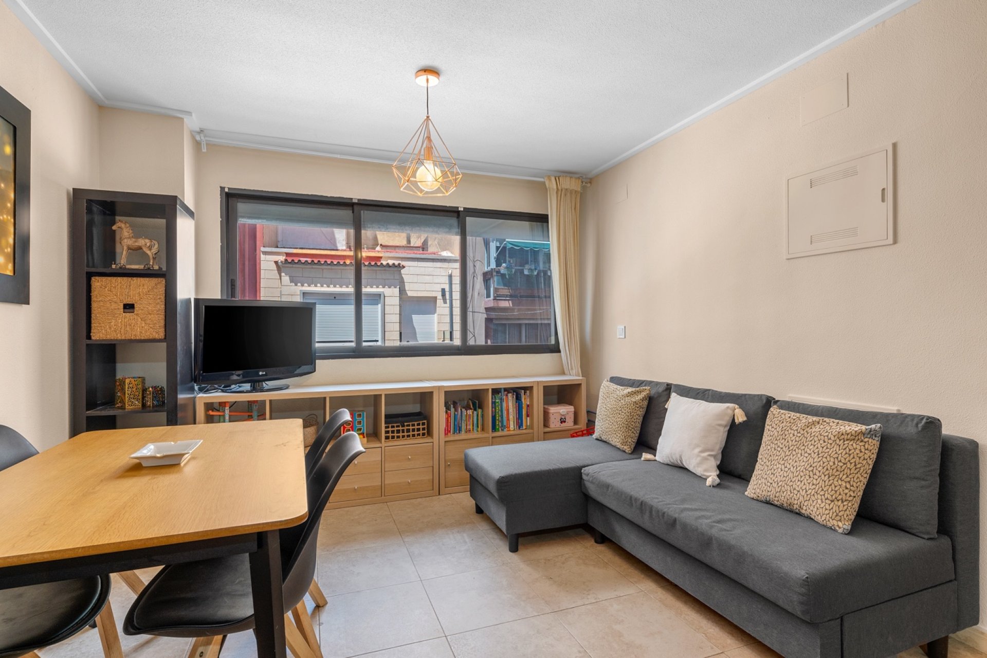 Återförsäljning - Apartment -
Alicante - Carolinas Bajas