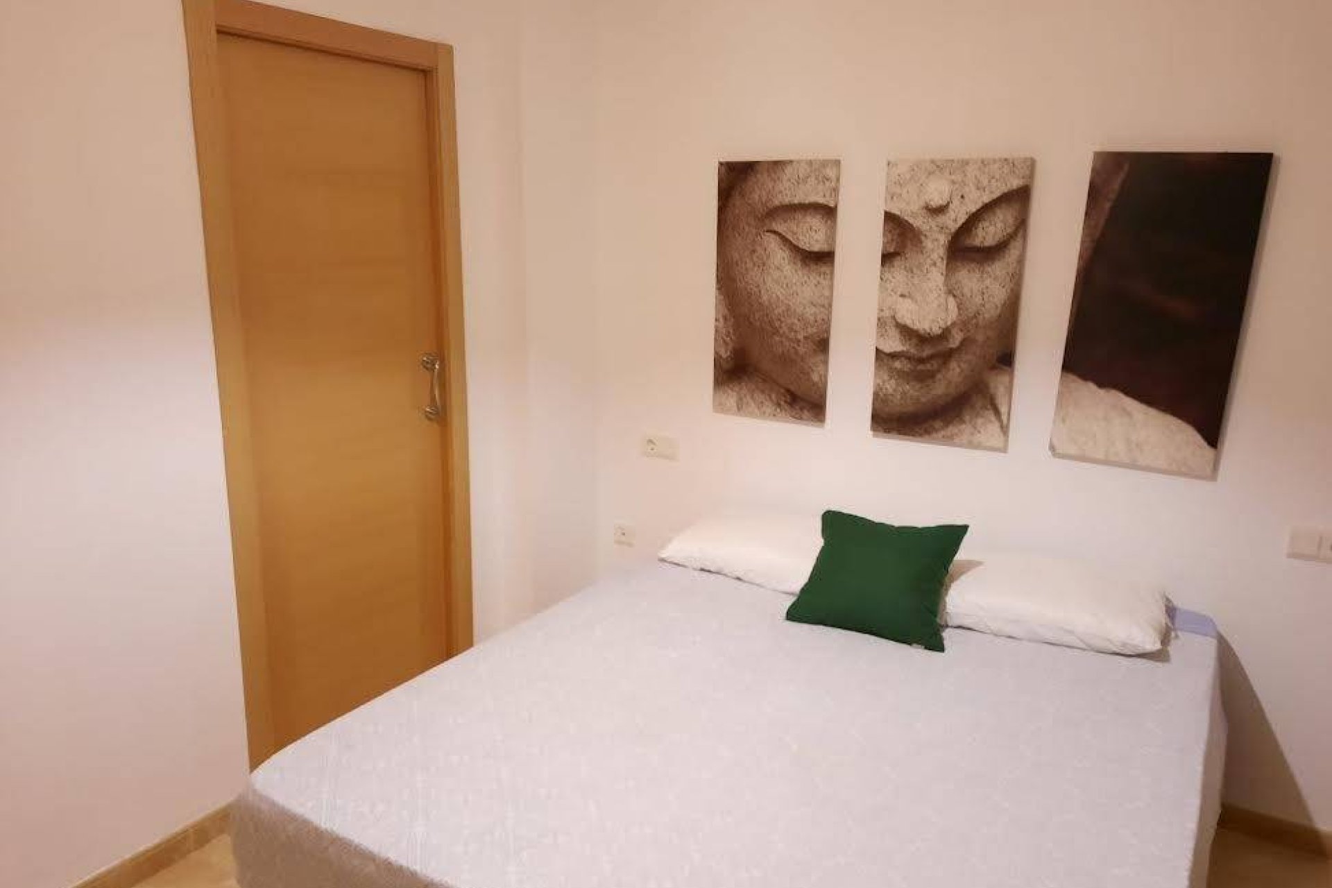 Återförsäljning - Apartment -
Almoradi - Colegio canales y martinez