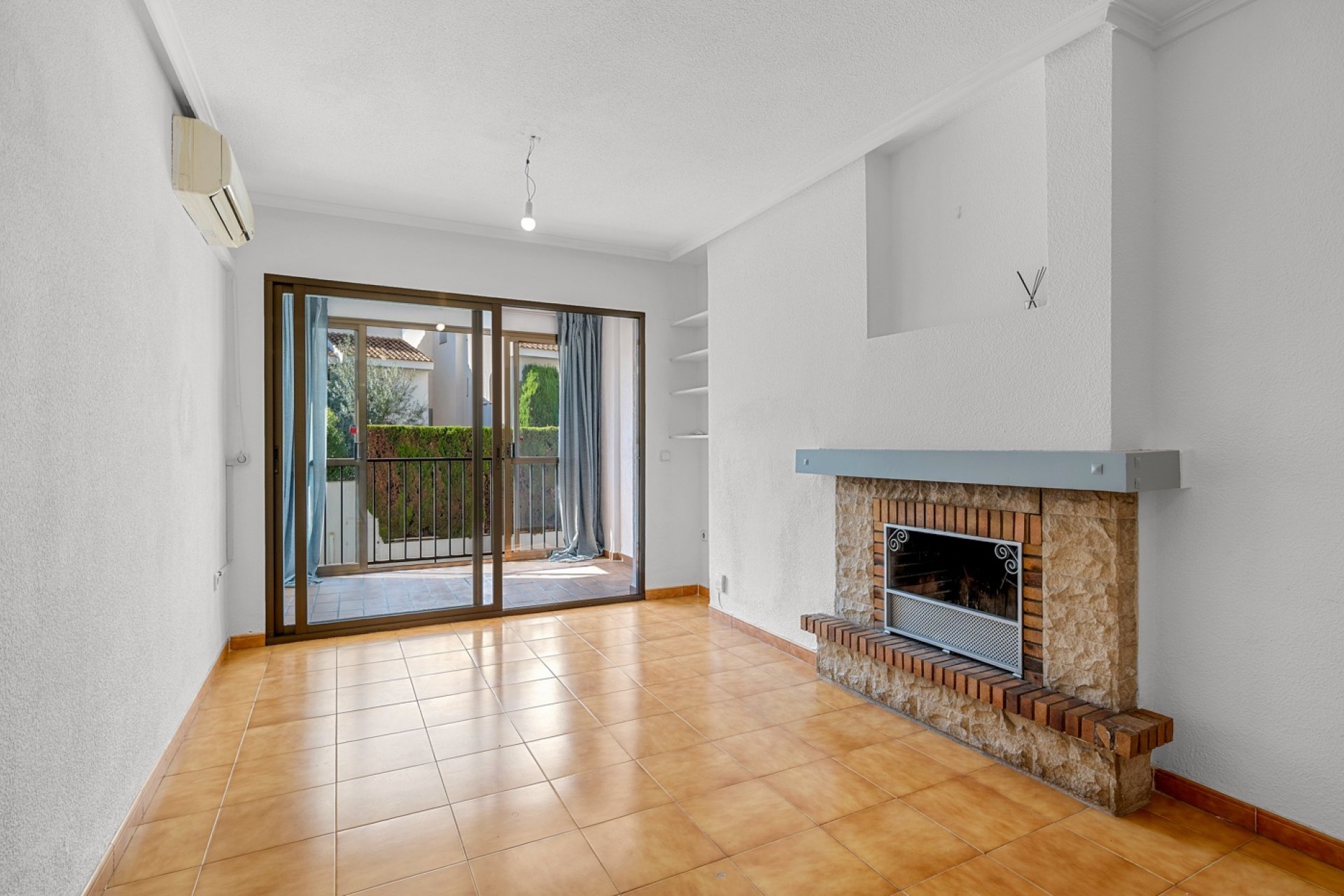 Återförsäljning - Apartment -
Altea - Altea La Vella