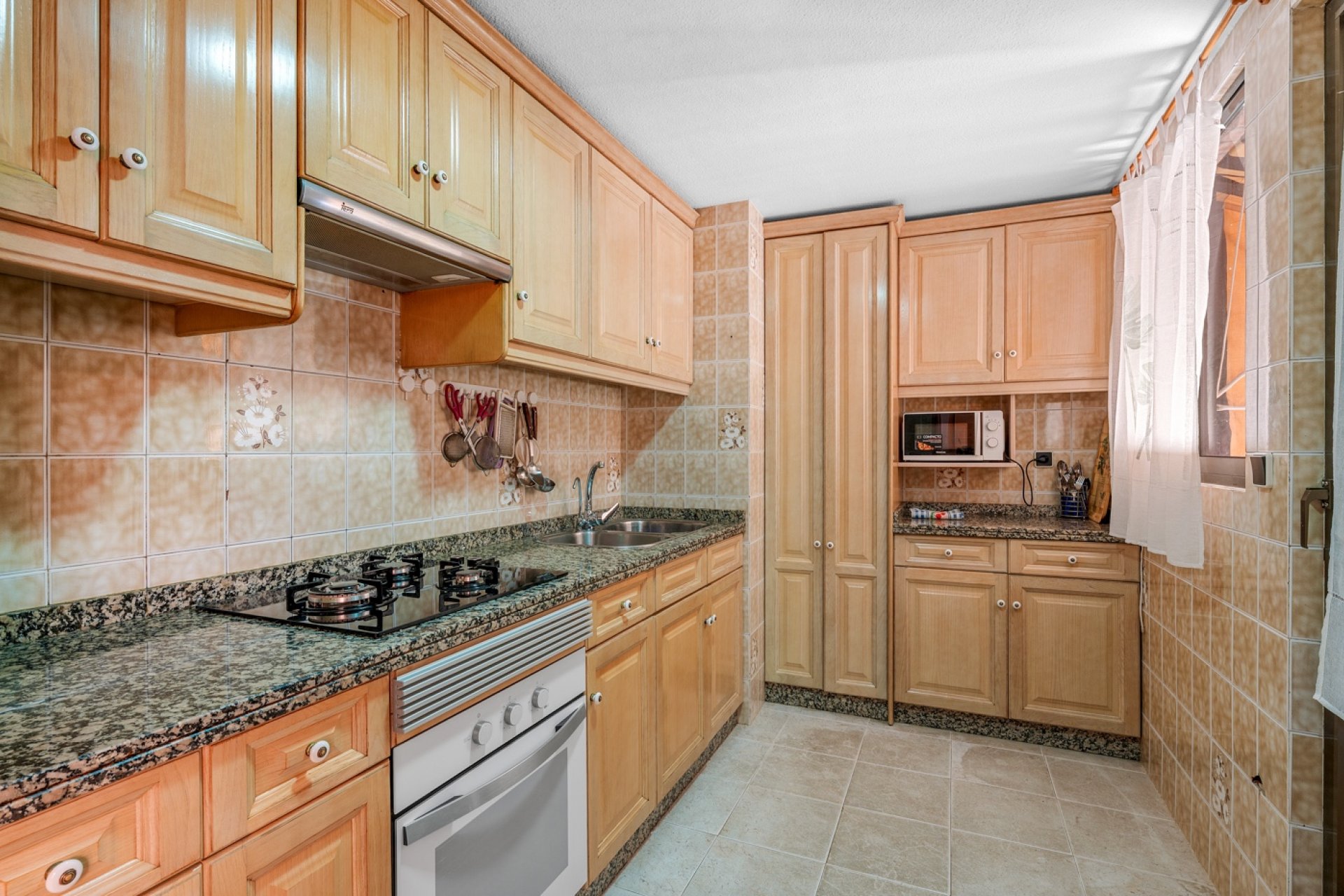 Återförsäljning - Apartment -
Arenales del Sol - Segunda linea playa