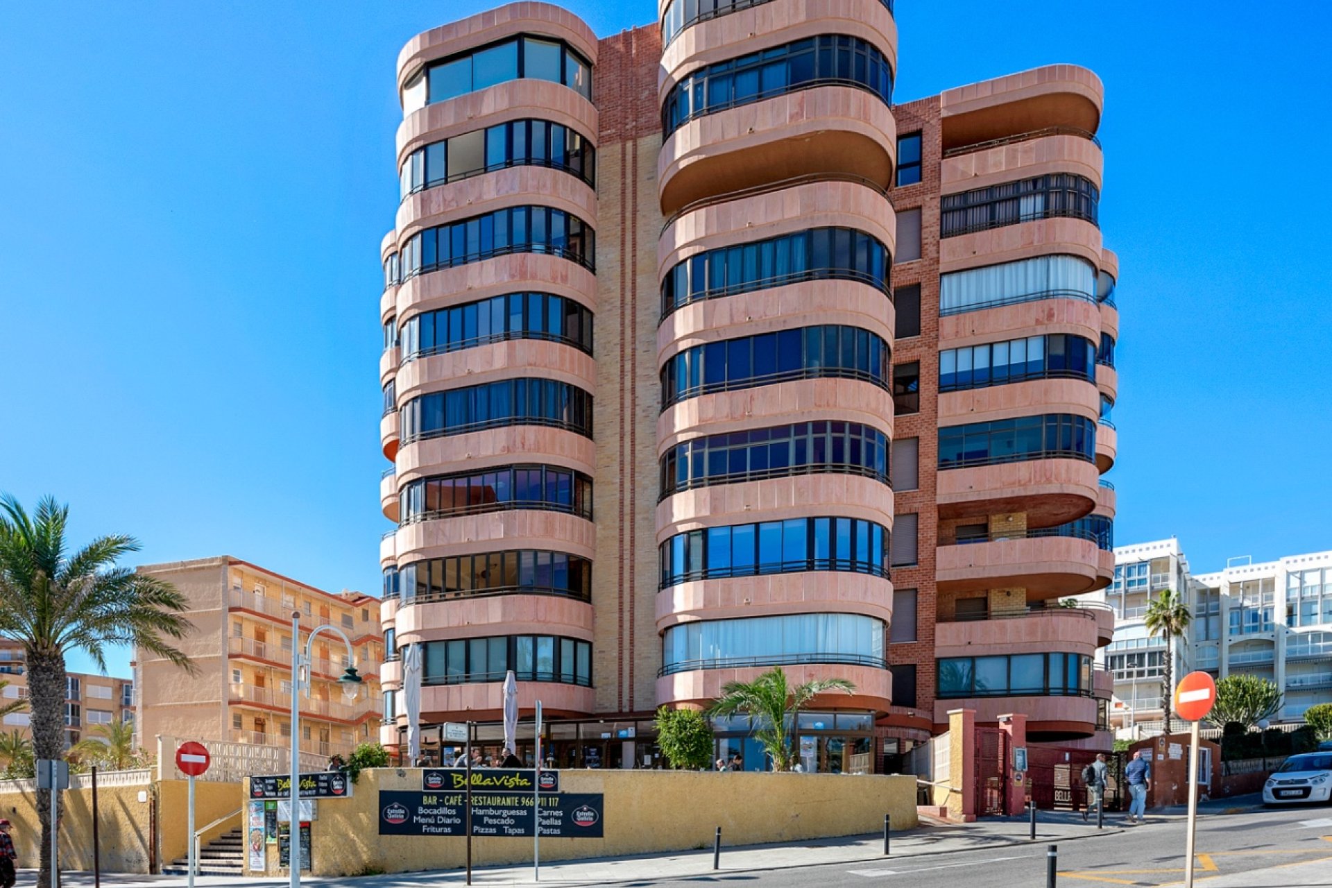 Återförsäljning - Apartment -
Arenales del Sol - Segunda linea playa