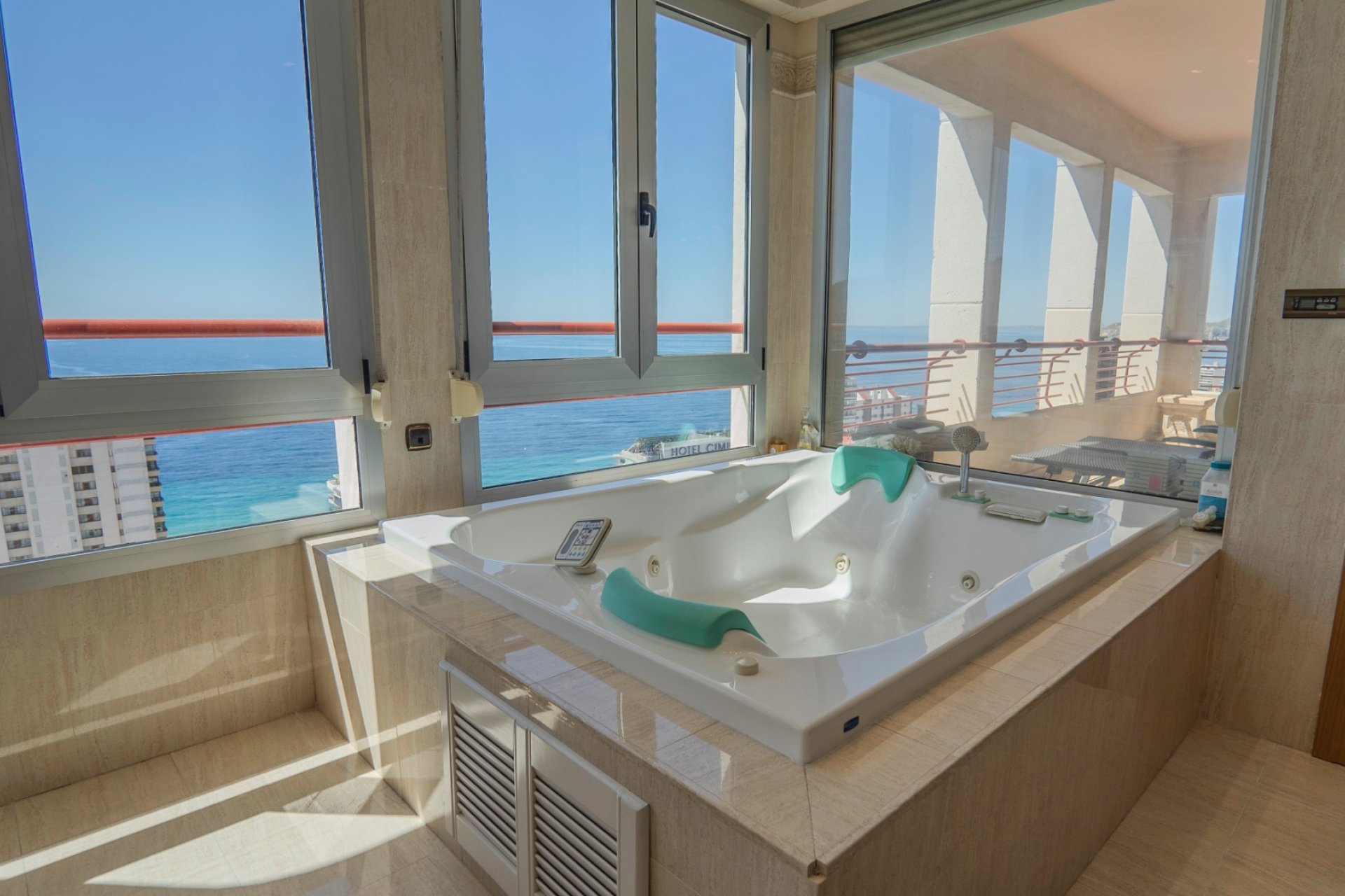 Återförsäljning - Apartment -
Benidorm