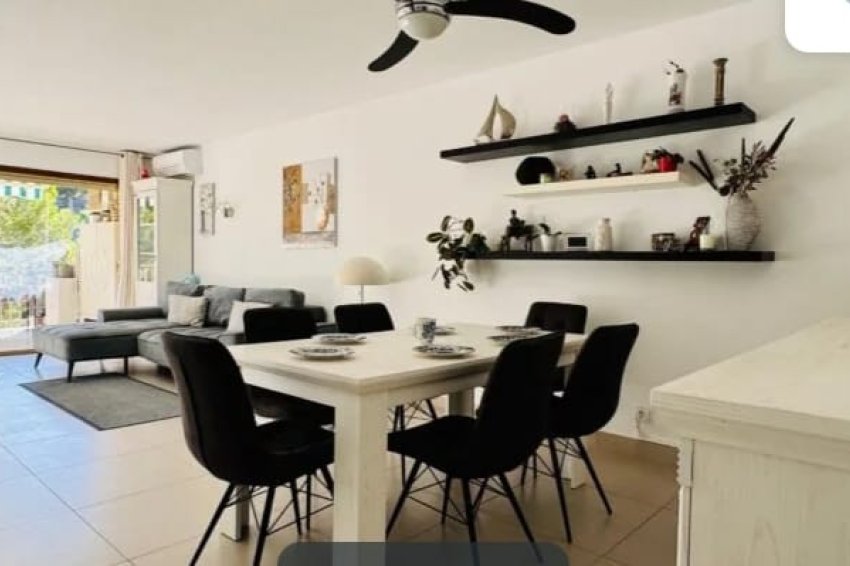 Återförsäljning - Apartment -
Cala Vinyes - Calvià