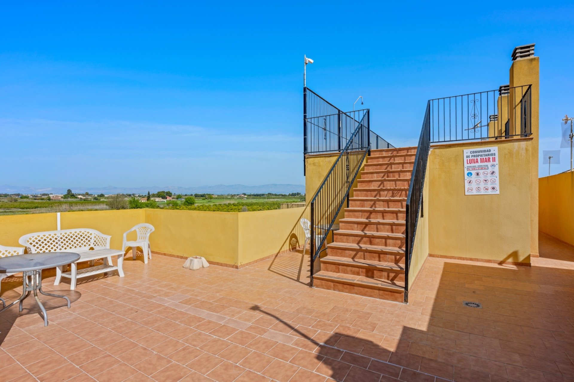 Återförsäljning - Apartment -
Daya Nueva - Costa Blanca South