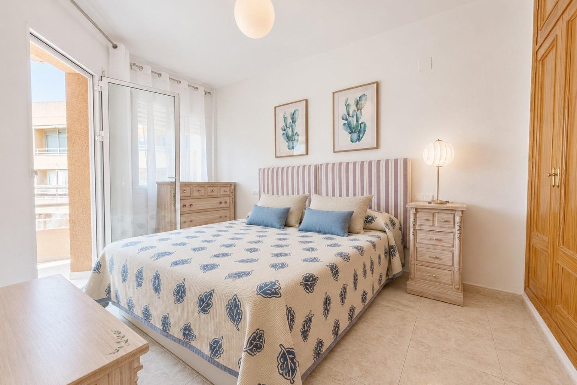 Återförsäljning - Apartment -
Dehesa de campoamor - Campoamor