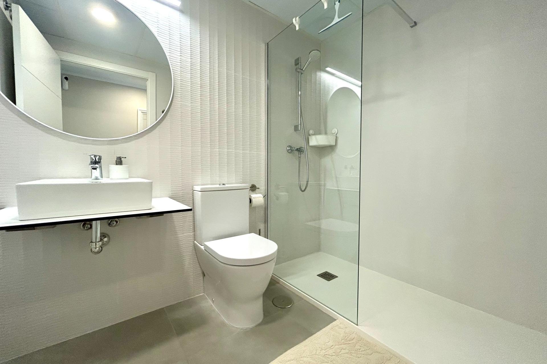 Återförsäljning - Apartment -
Dehesa de campoamor - Campoamor