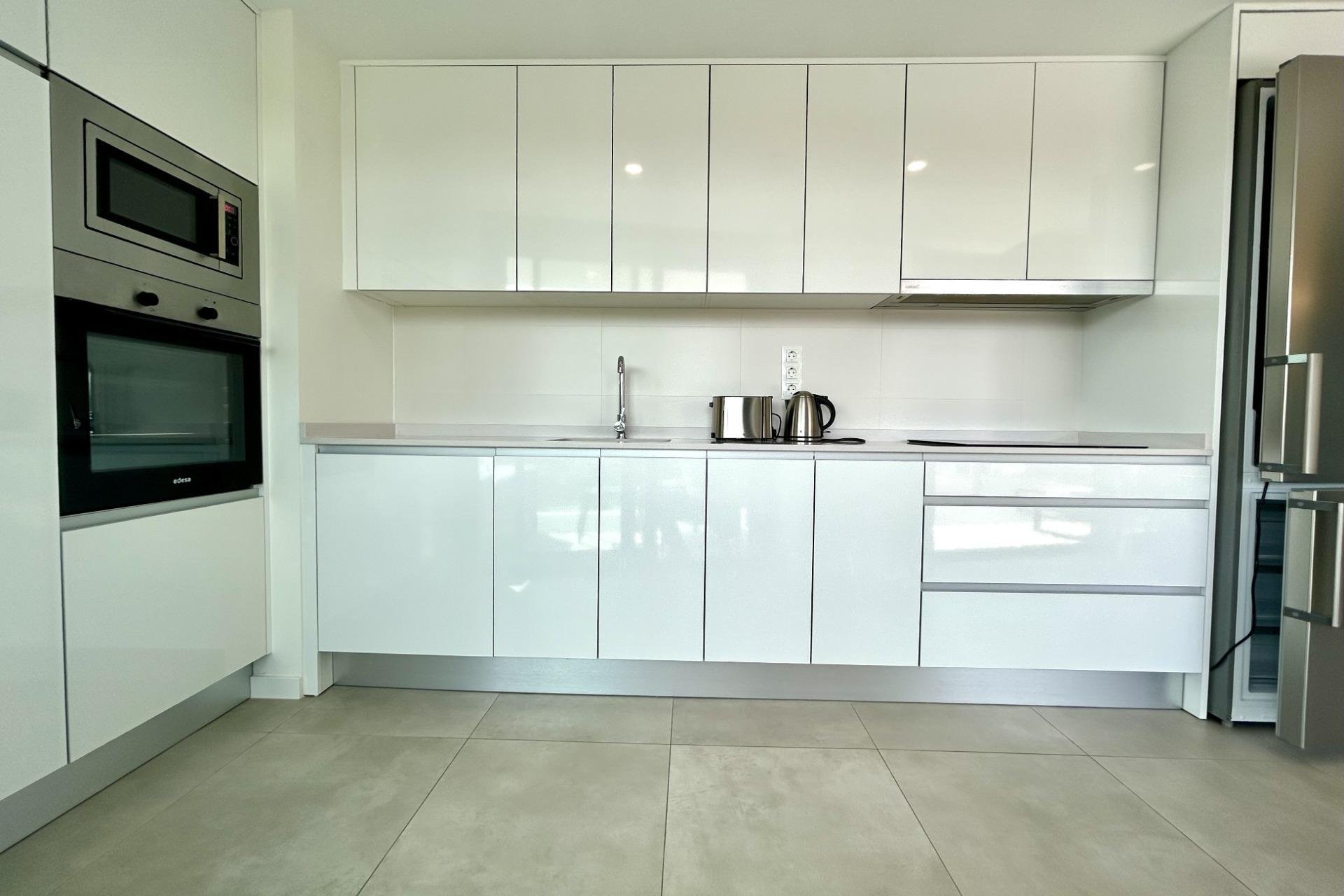 Återförsäljning - Apartment -
Dehesa de campoamor - Campoamor