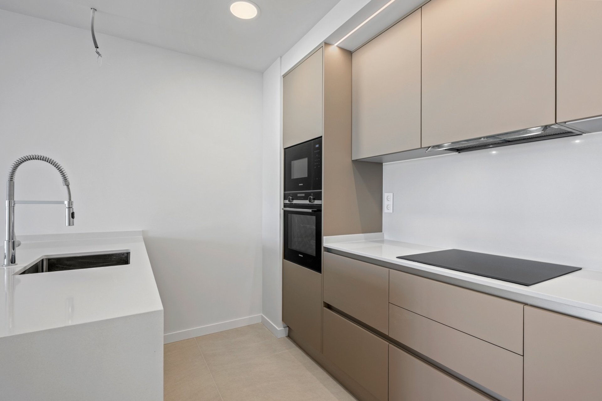 Återförsäljning - Apartment -
Denia - Puerto