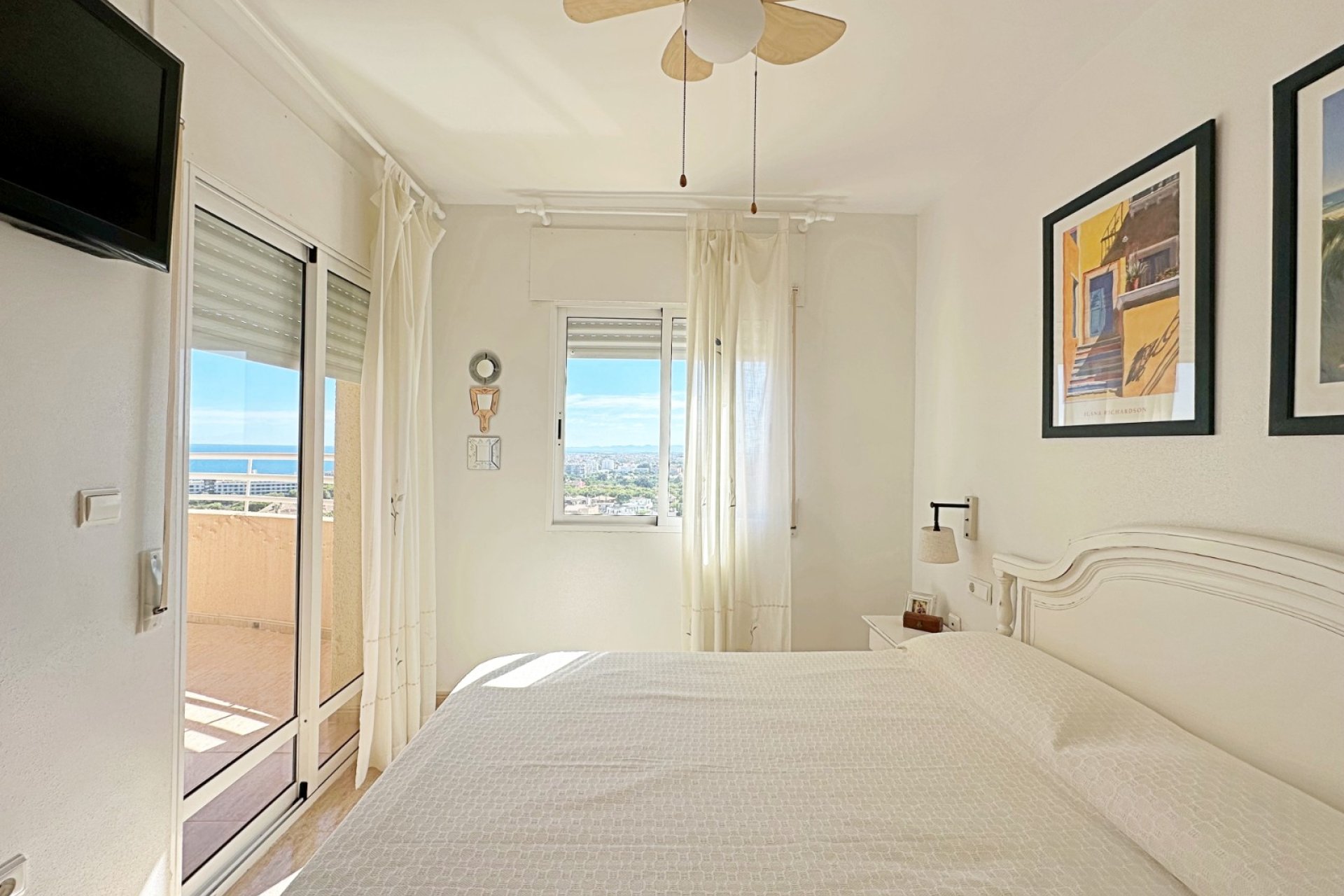 Återförsäljning - Apartment / Duplex -
Orihuela Costa - Campoamor