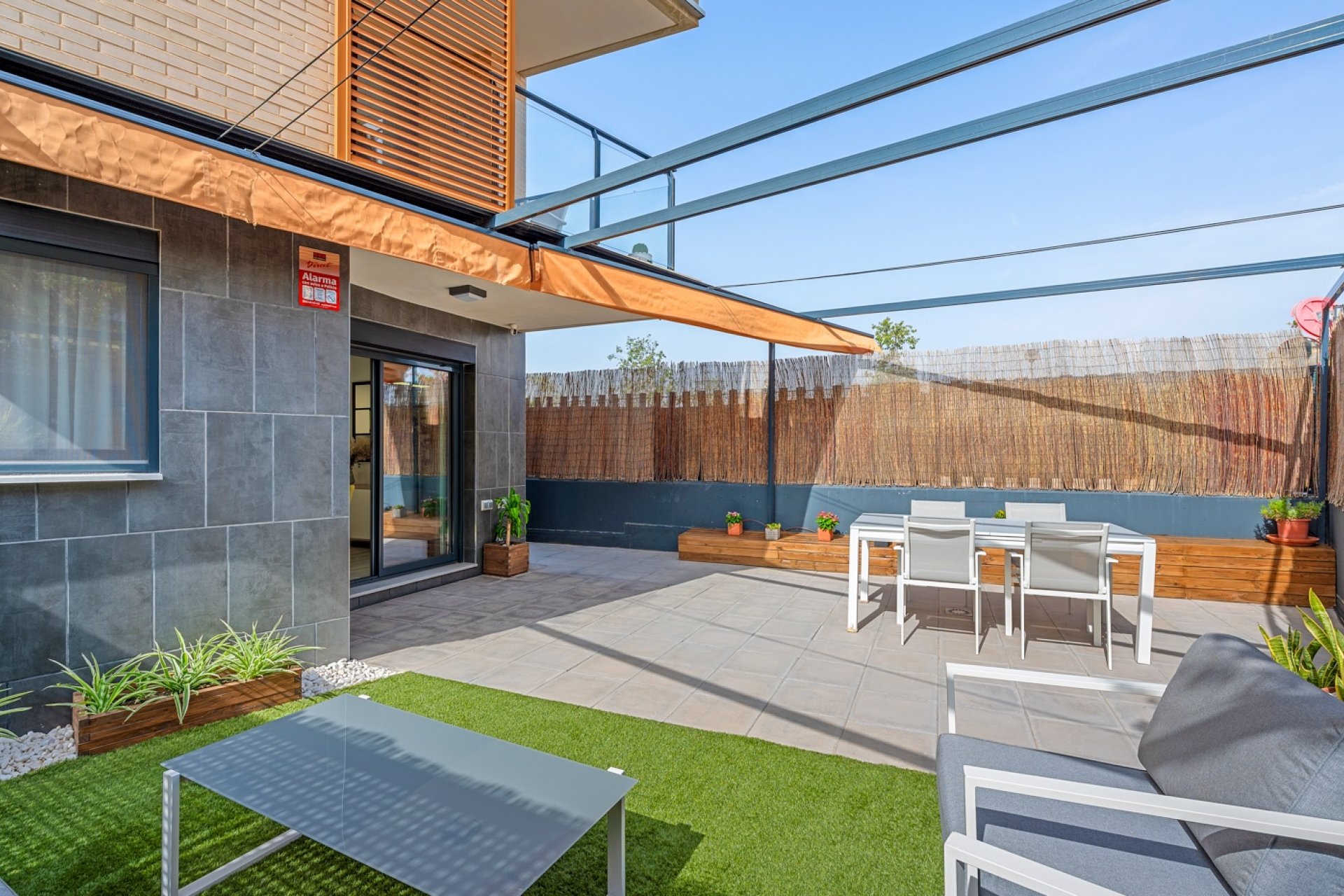 Återförsäljning - Apartment -
El Campello - Muchavista