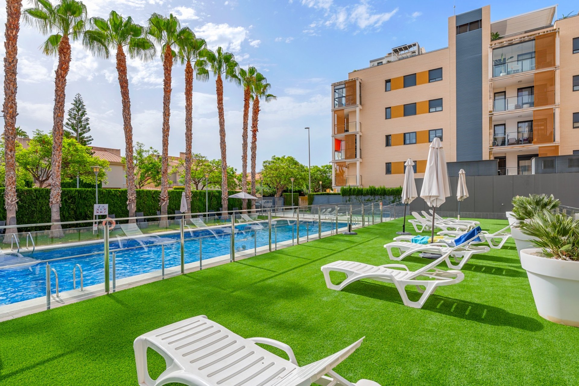 Återförsäljning - Apartment -
El Campello - Muchavista