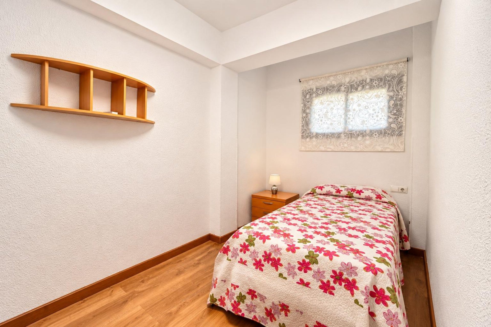 Återförsäljning - Apartment -
El Campello - Playa Muchavista