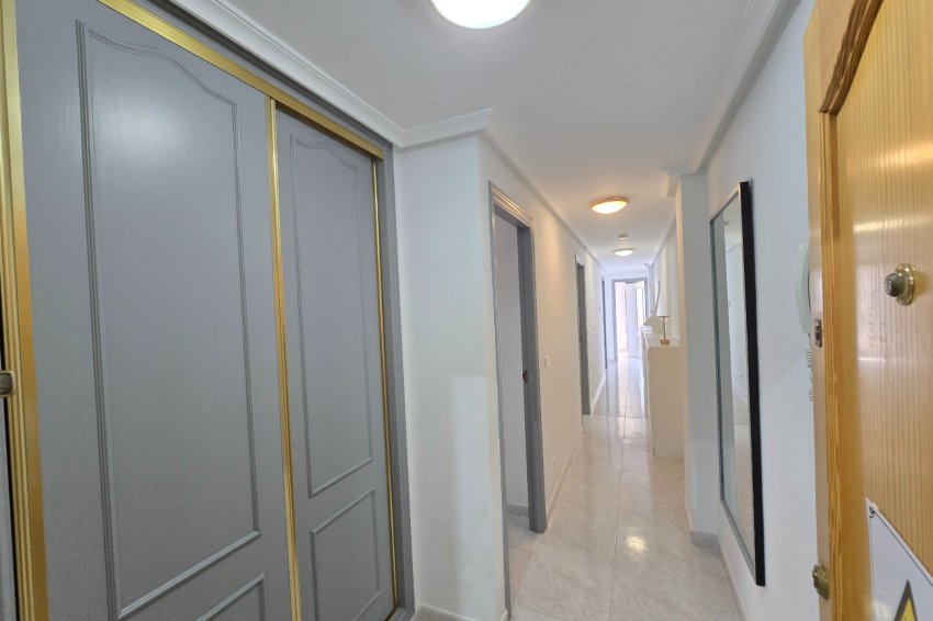 Återförsäljning - Apartment / Flat * -
Los Montesinos *