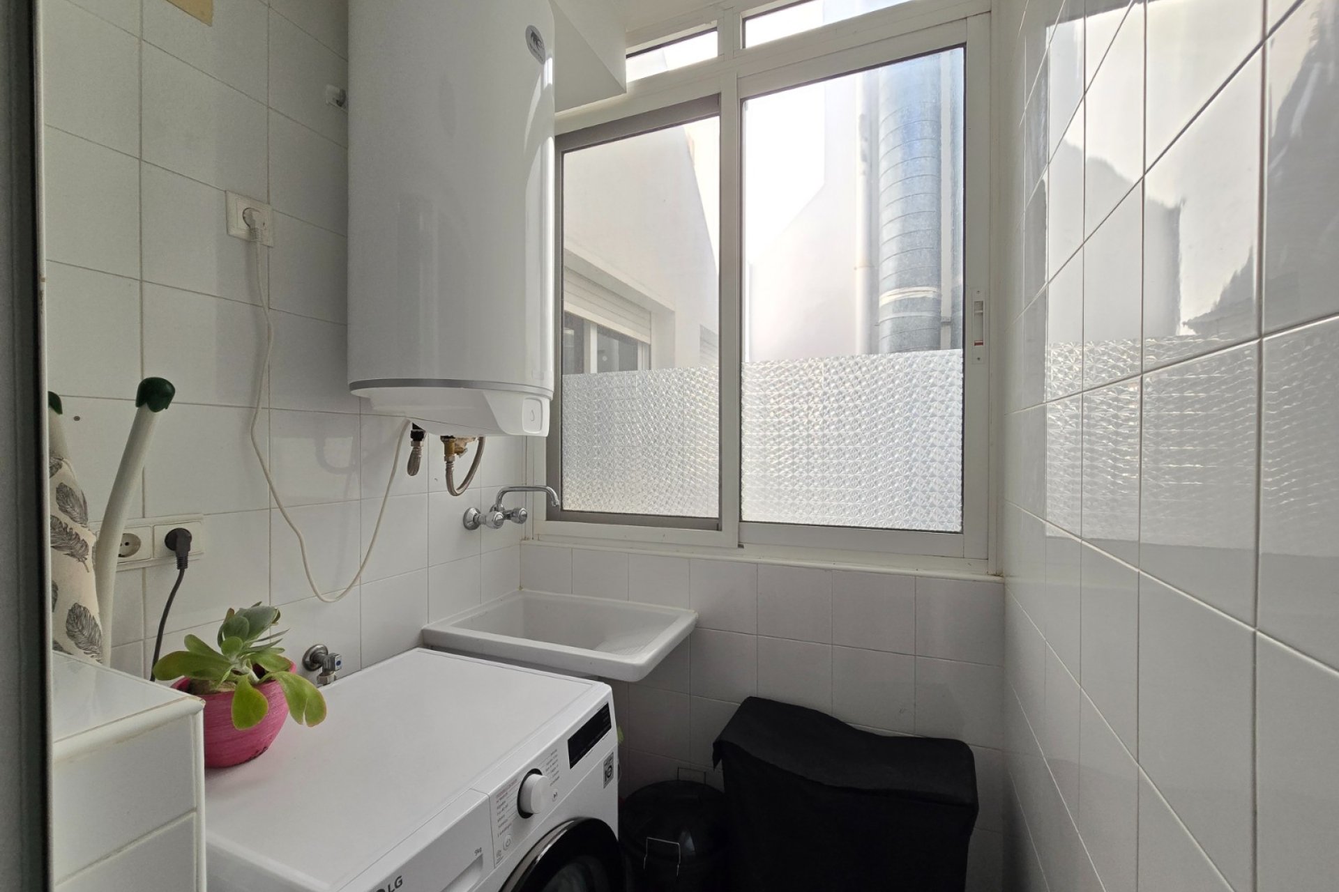 Återförsäljning - Apartment / Flat * -
Los Montesinos *