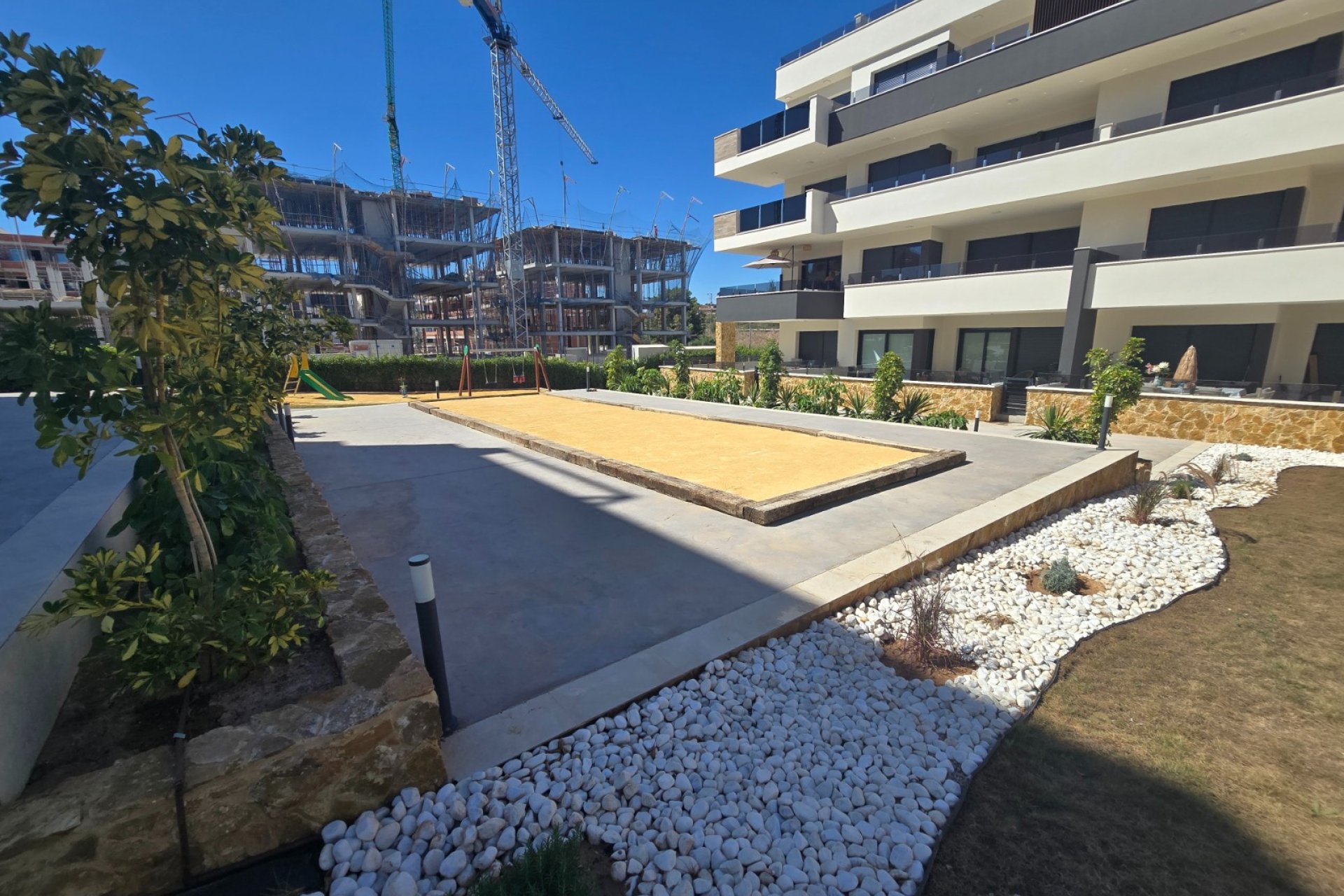 Återförsäljning - Apartment / Flat * -
Orihuela Costa - Los Altos *