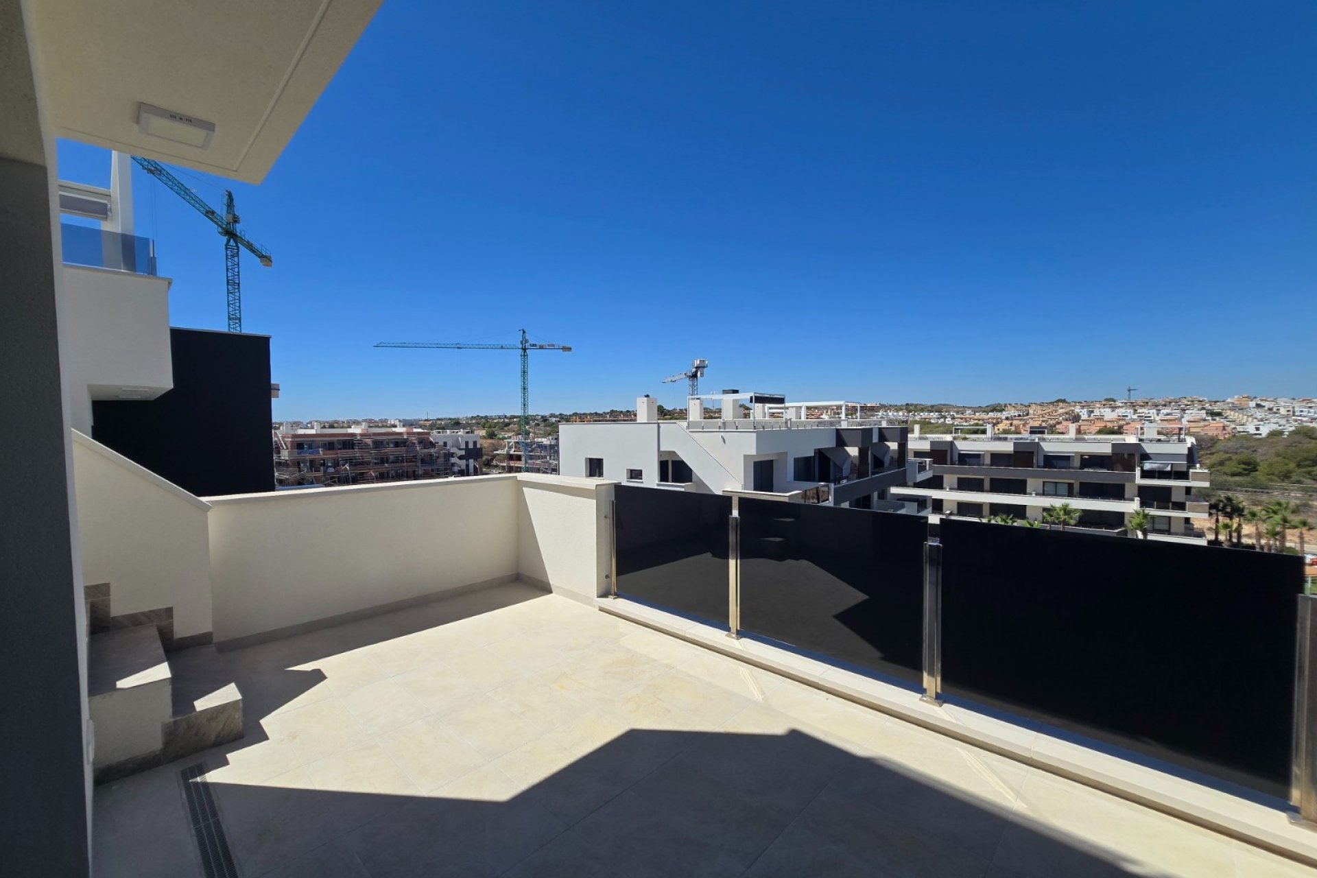 Återförsäljning - Apartment / Flat * -
Orihuela Costa - Los Altos *