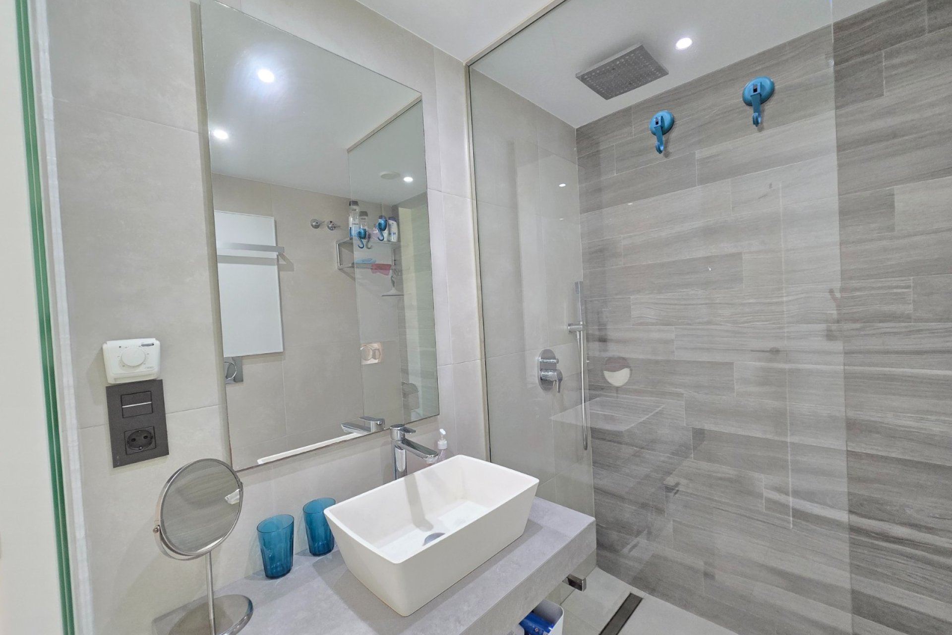 Återförsäljning - Apartment / Flat * -
Orihuela Costa * - Punta Prima *