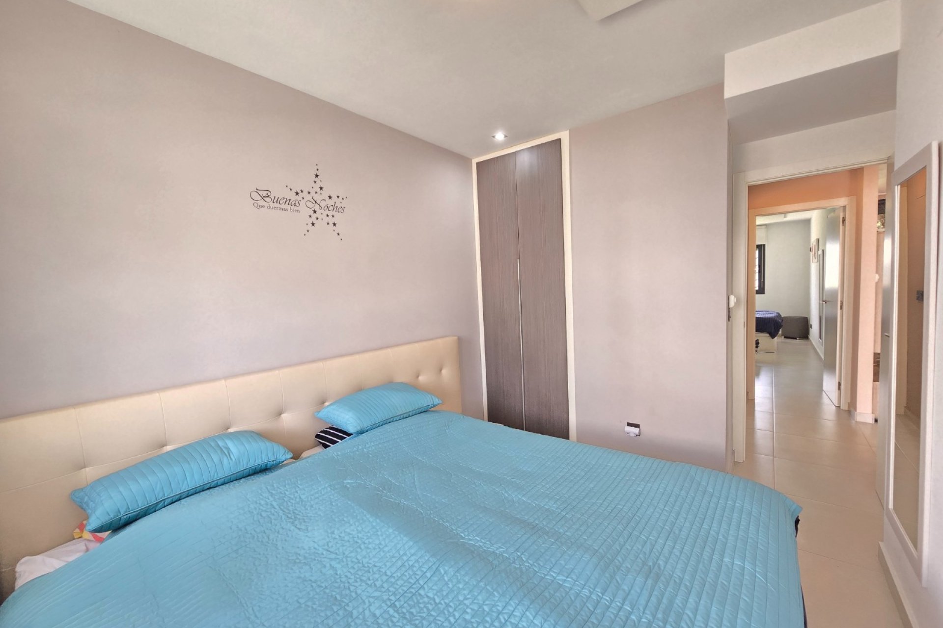 Återförsäljning - Apartment / Flat * -
Orihuela Costa * - Punta Prima *