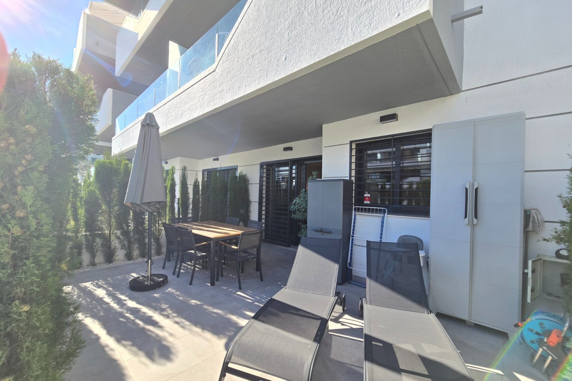 Återförsäljning - Apartment / Flat * -
Orihuela Costa - Villamartín *