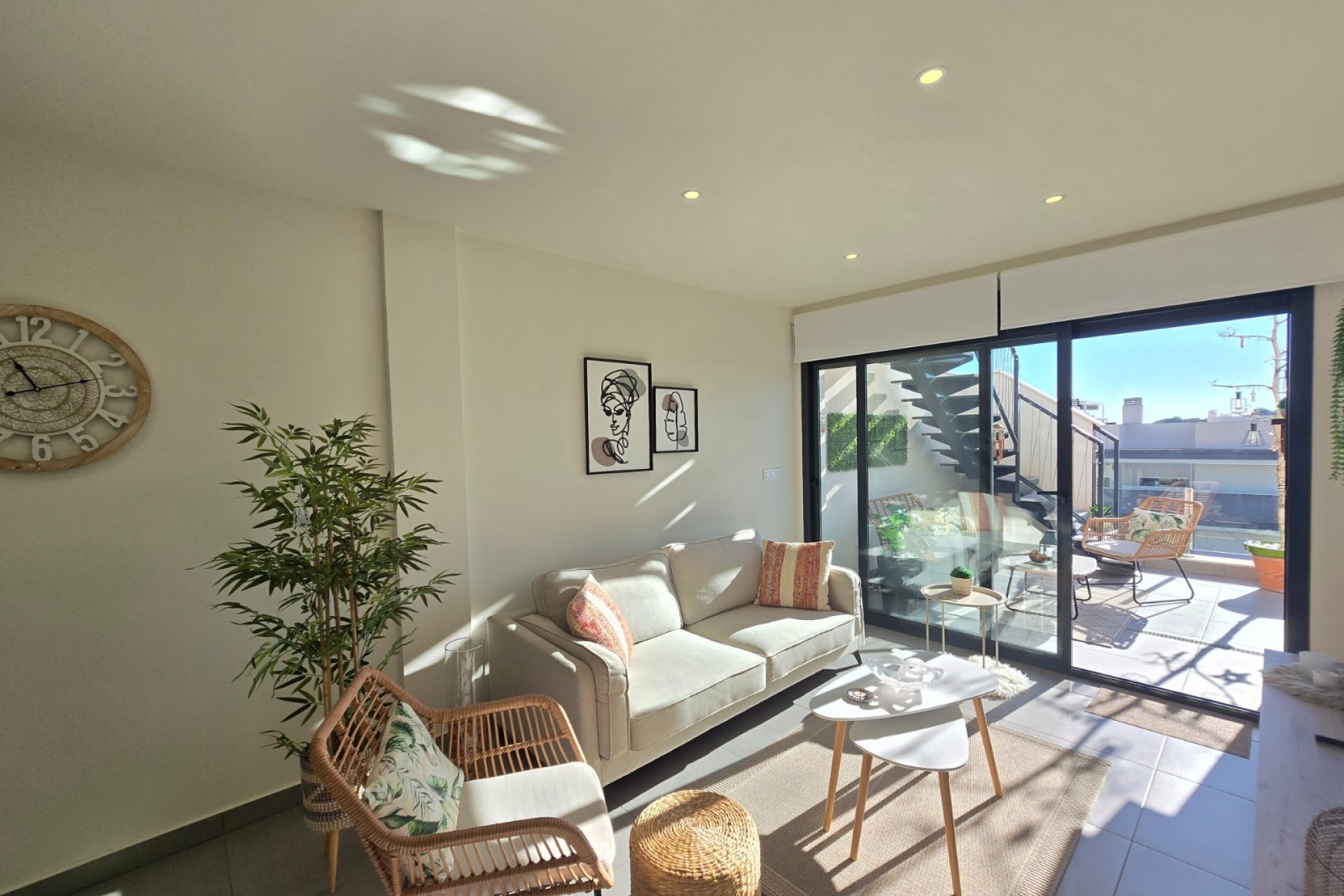 Återförsäljning - Apartment / Flat * -
Orihuela Costa * - Villamartín *