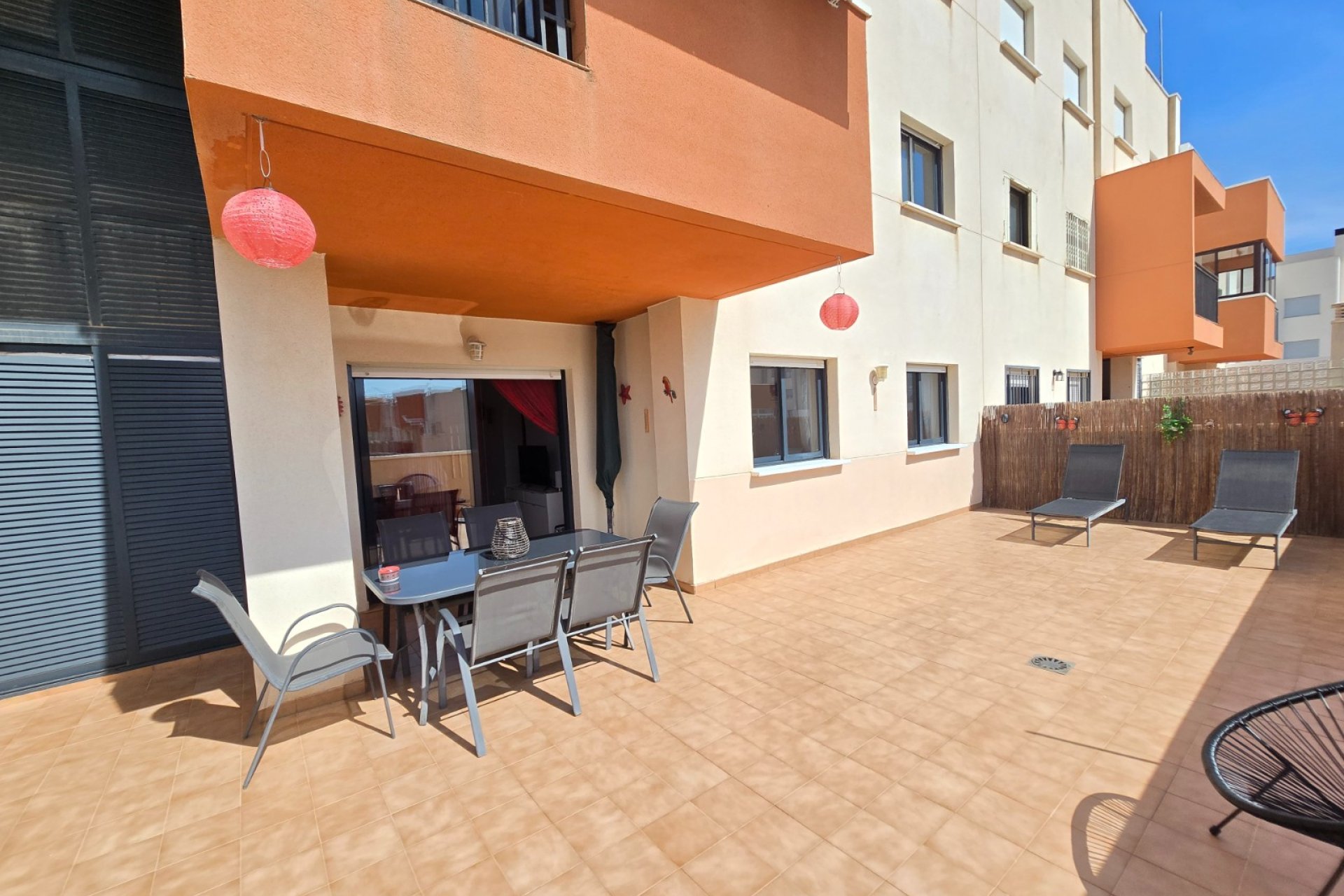 Återförsäljning - Apartment / Flat * -
Orihuela Costa * - Villamartín *