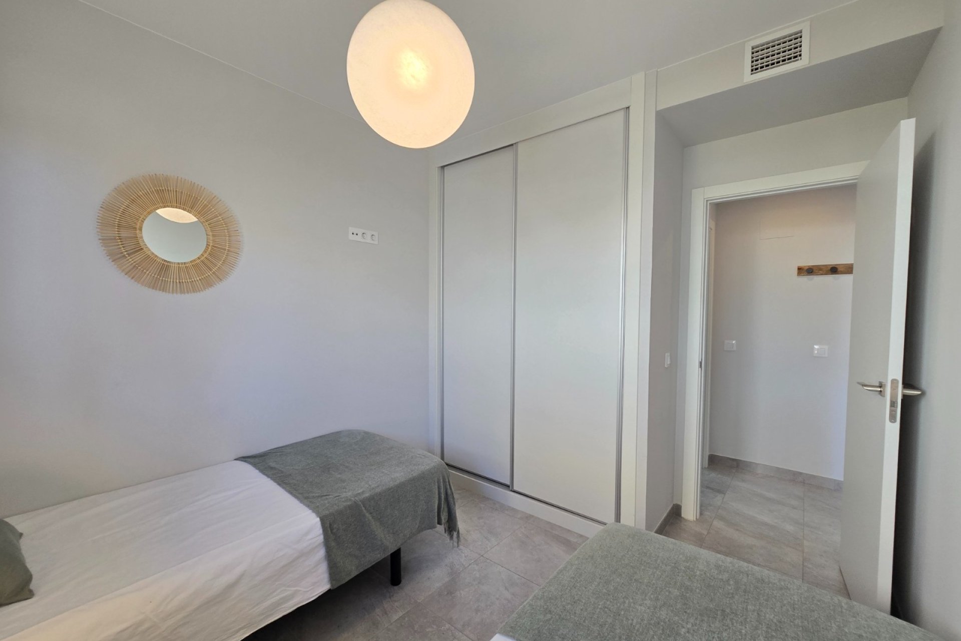 Återförsäljning - Apartment / Flat * -
Orihuela Costa * - Villamartín *