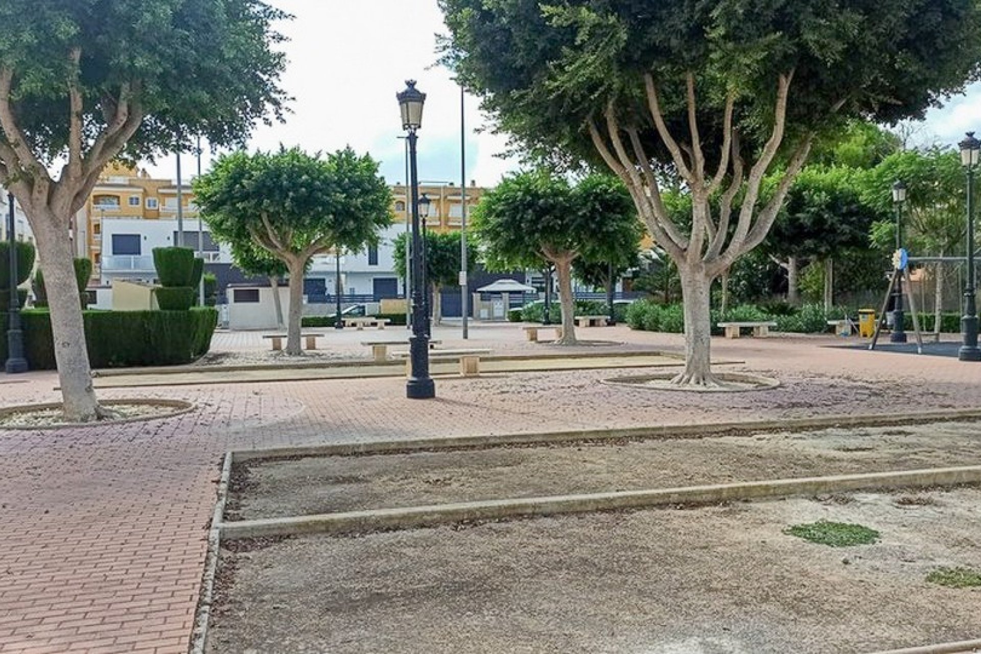 Återförsäljning - Apartment -
Formentera del Segura